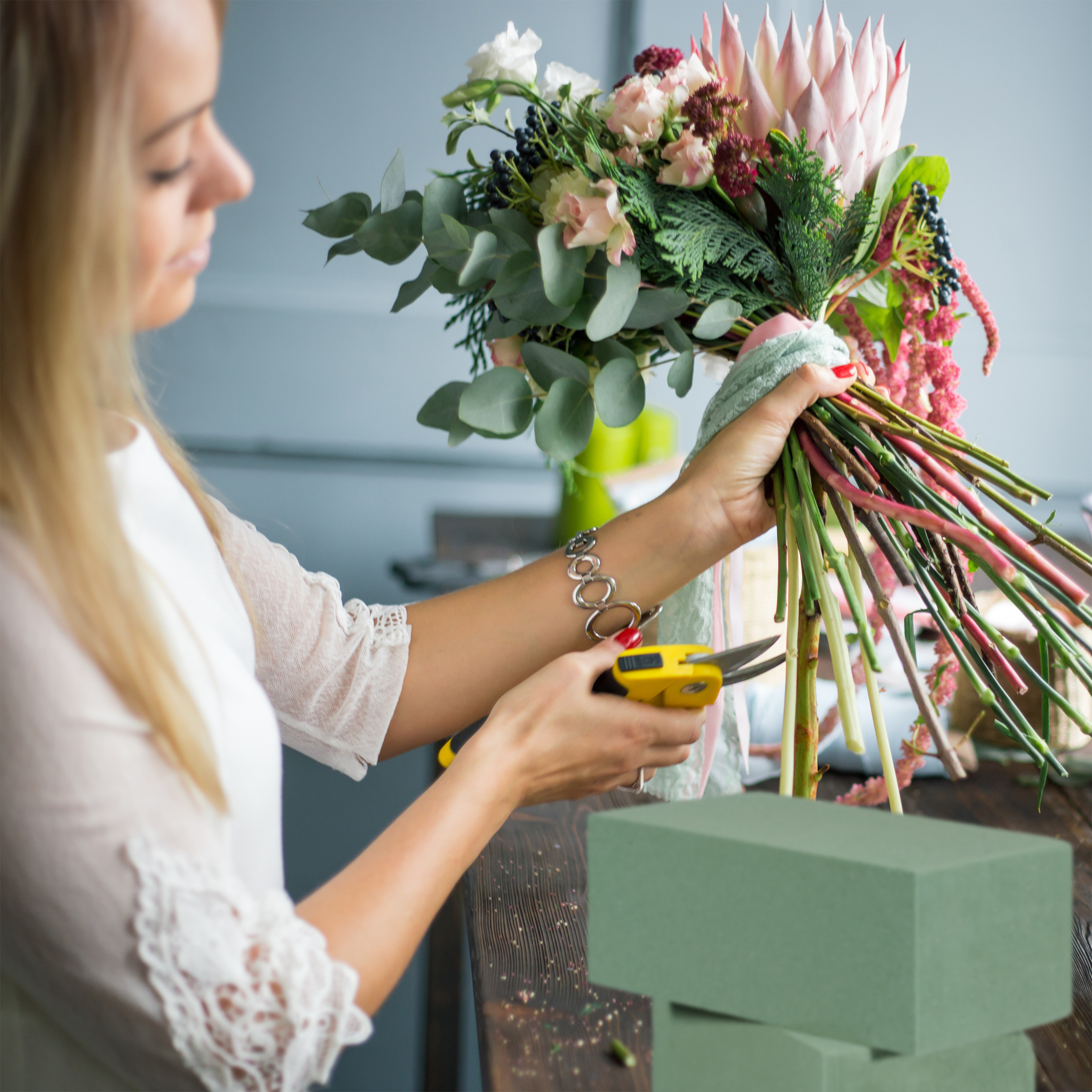 Pack 24 Bloques Espuma Floral, Esponja Arreglos Florales, Ladrillo Flores Naturales Bodas, 7,5x20x10cm, Verde - 5