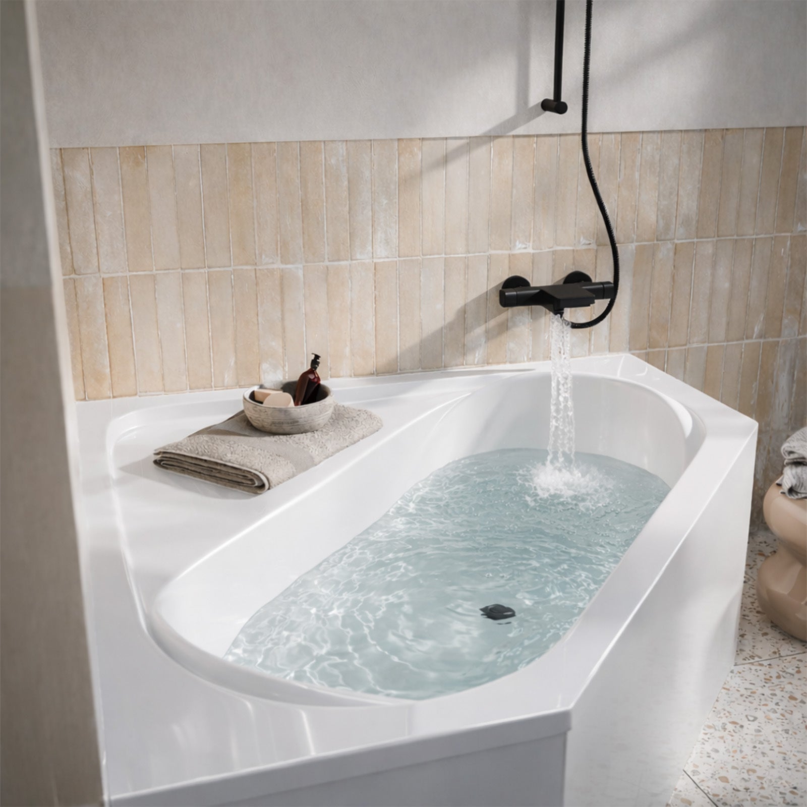 Pack Baignoire d'angle 140x140x54 cm avec Tablier recoupable - Blanc Brillant - MARINA - 2