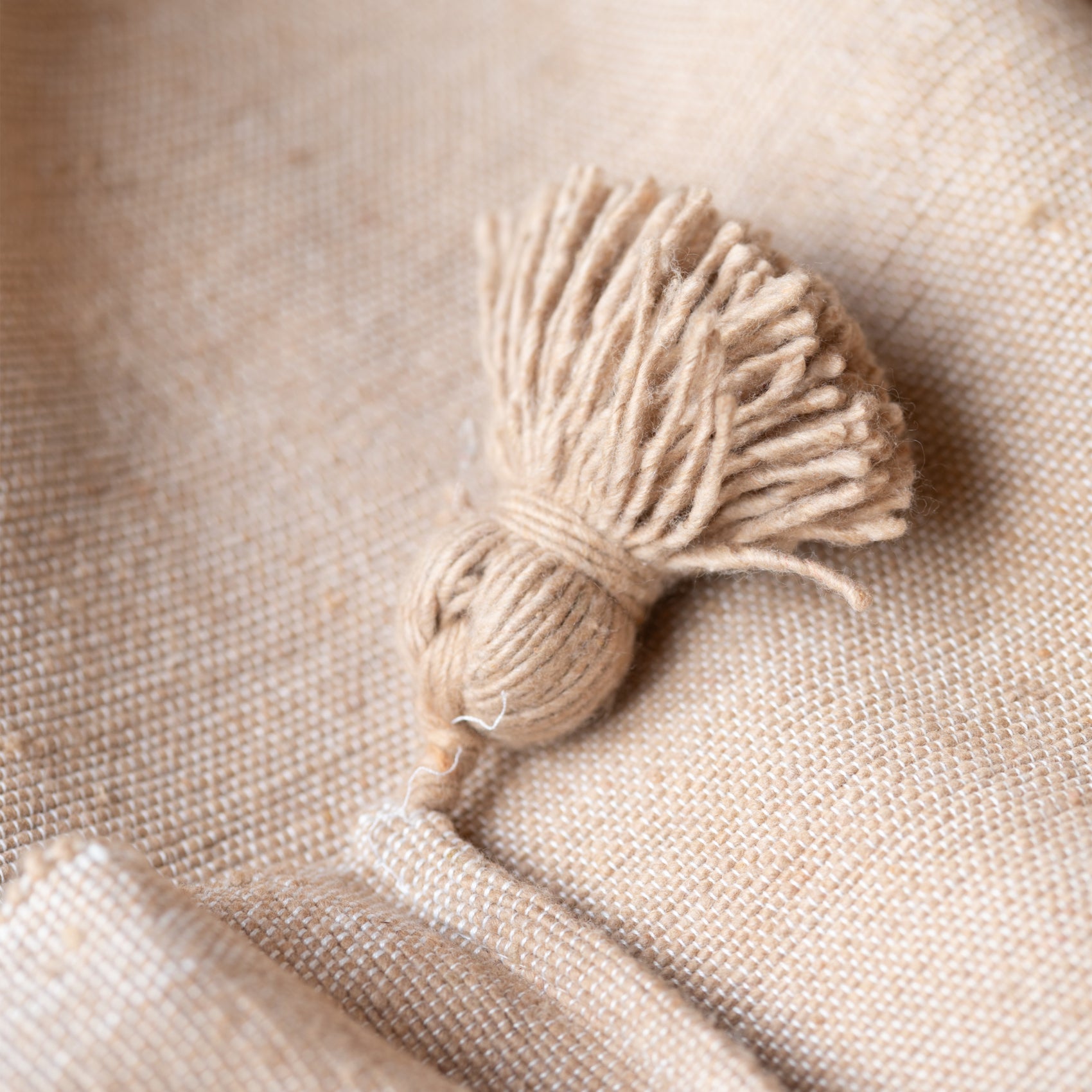 Plaid ou jeté de lit laine à pompons - Beige - 300x200 cm - Laine - 3