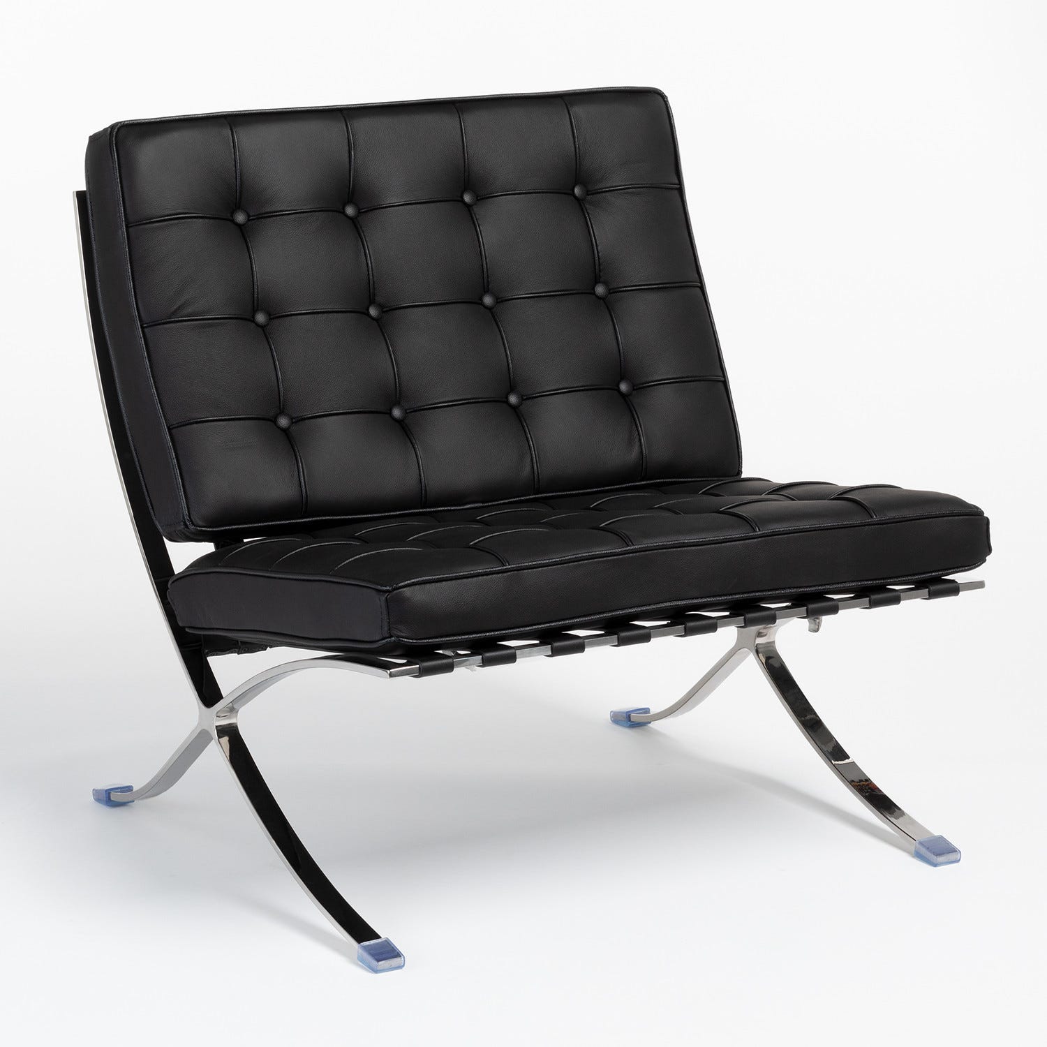 Fauteuil noir cuir Milton Vintage | Cosy Home Design Fauteuil noir cuir Milton Vintage | Cosy Home Design