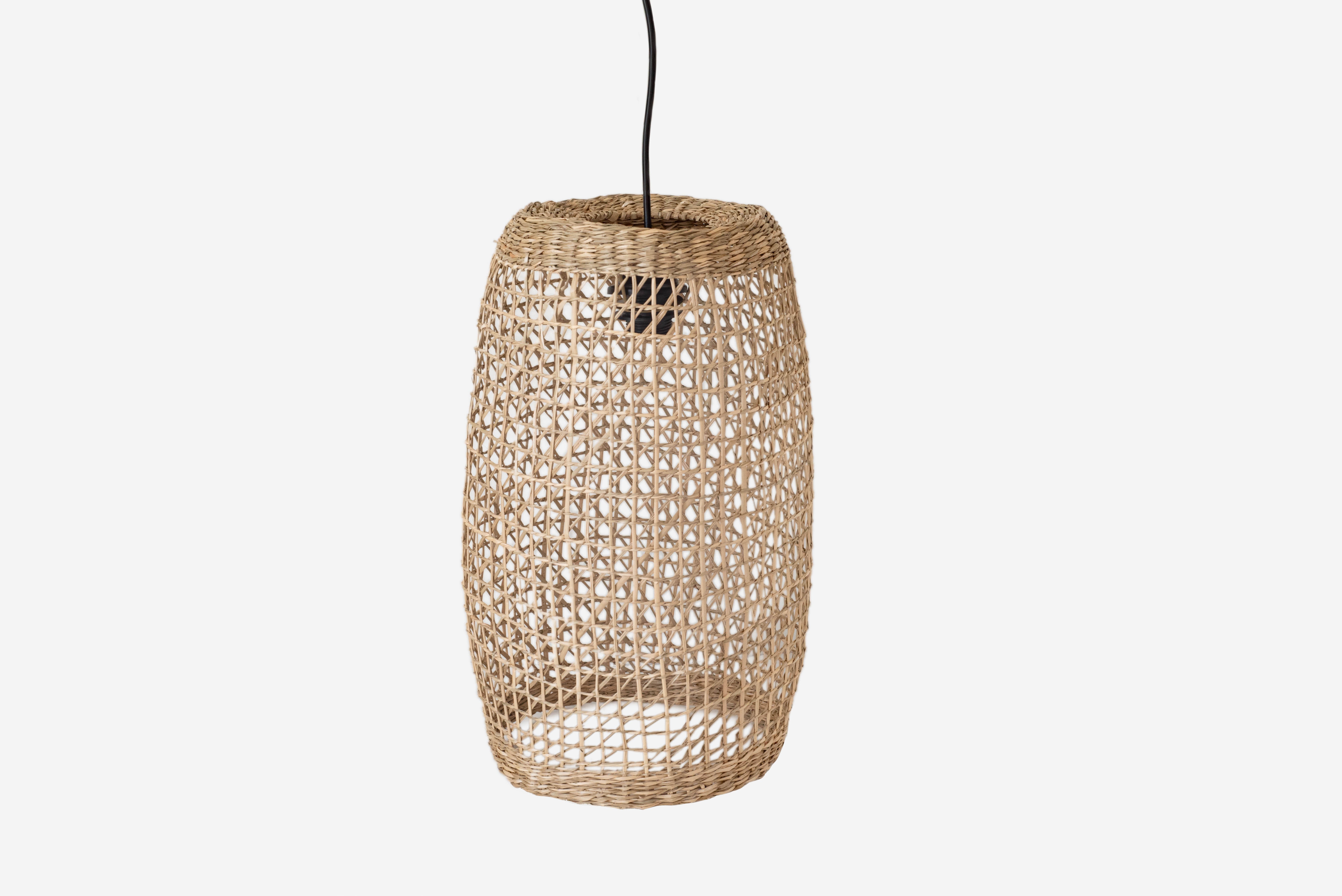 LAMPA WISZĄCA Z SEAGRASS Ø30X50CM