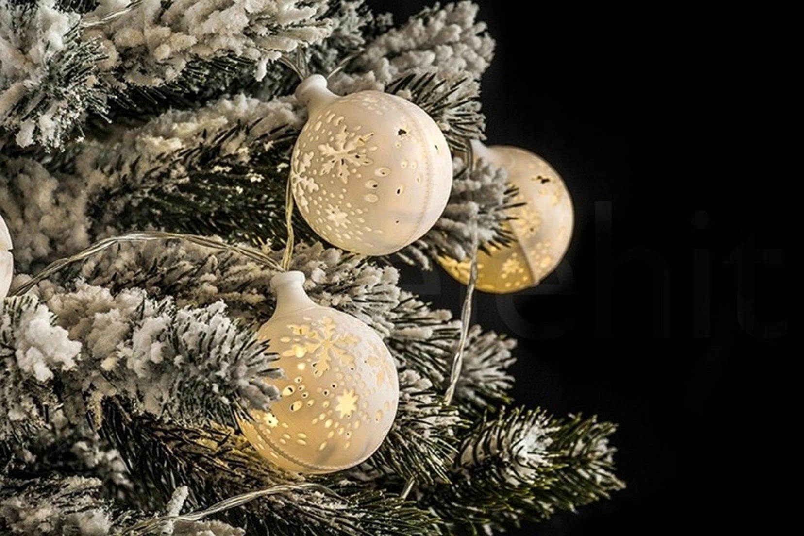 Ozdoba Świąteczna Świecące Bombki Śnieżki Na Baterie 10LED KULE EUROHIT Christmas CH22 THL26 EAN 5901157673855 - 5