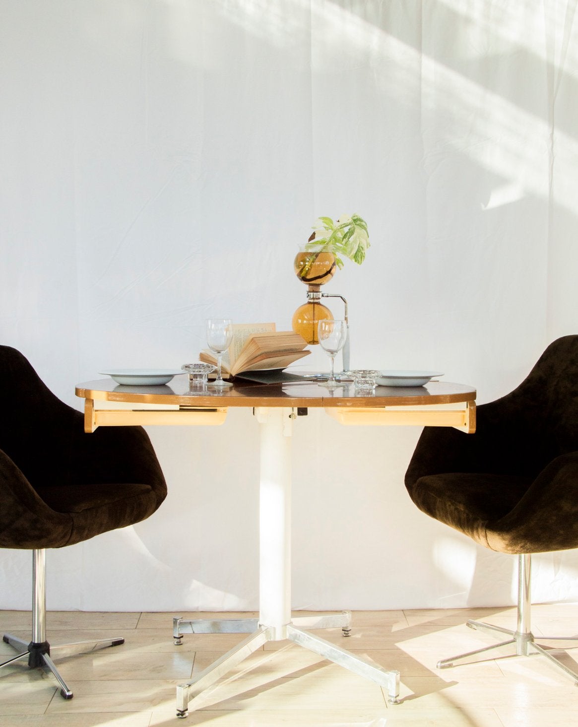 Table à manger ronde en formica Karla N°1095 - Bon état | Leroy Merlin