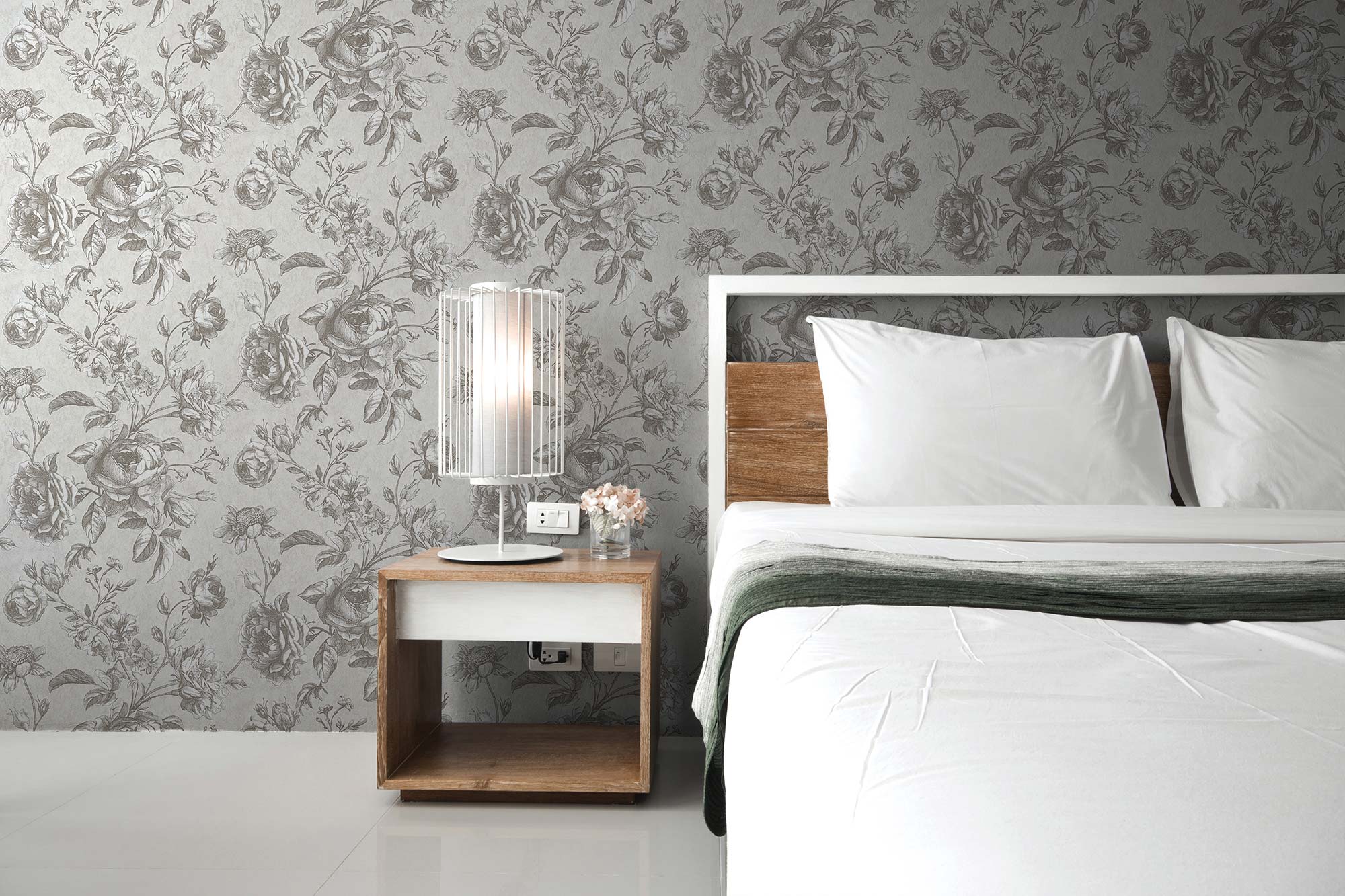Papel pintado floral TADESSI Lenni M1-No.1838, papel pintado no tejido gris claro y blanco con diseño floral natural, adecuado para salón - 2