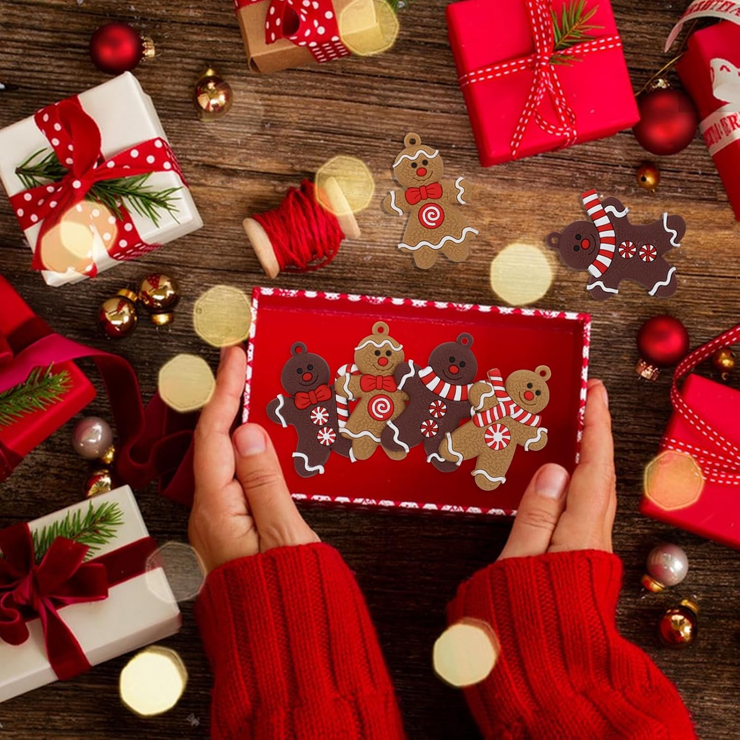 12 enfeites de Natal de gengibre, bonecos de gengibre encantadores e bastões de doces pendurados para decoração festiva - 6