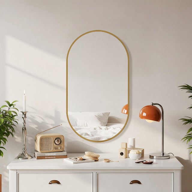 Specchio Da Parete 75x50 Cm Dorato, Cornice In Alluminio E Vetro Temperato, Forma Ovale Per Bagno