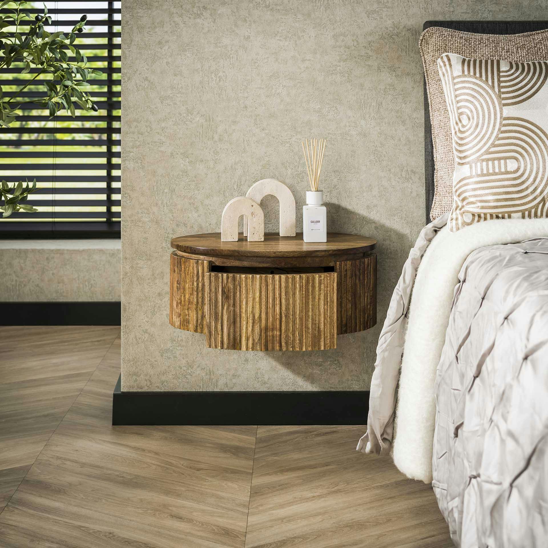 Table De Chevet Murale Mauro Ferretti – Papillons – Dorée – 44,5x24,5x34,5cm