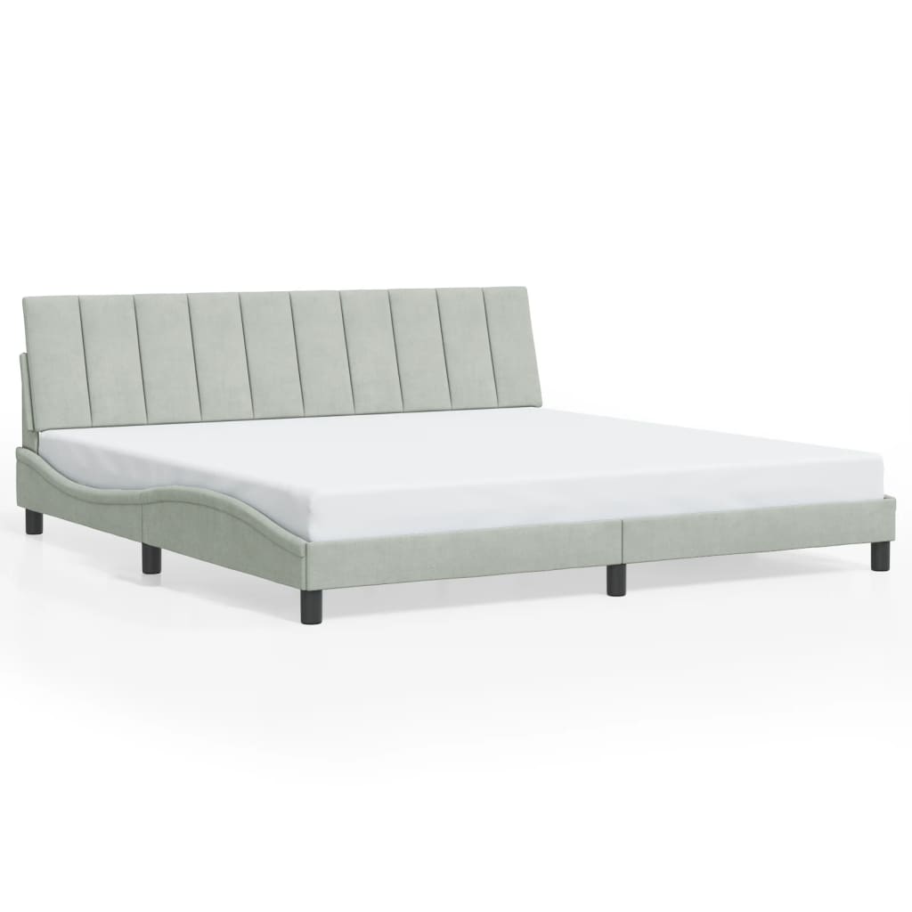 Cadre de lit sans matelas gris clair 200x200 cm velours - 2