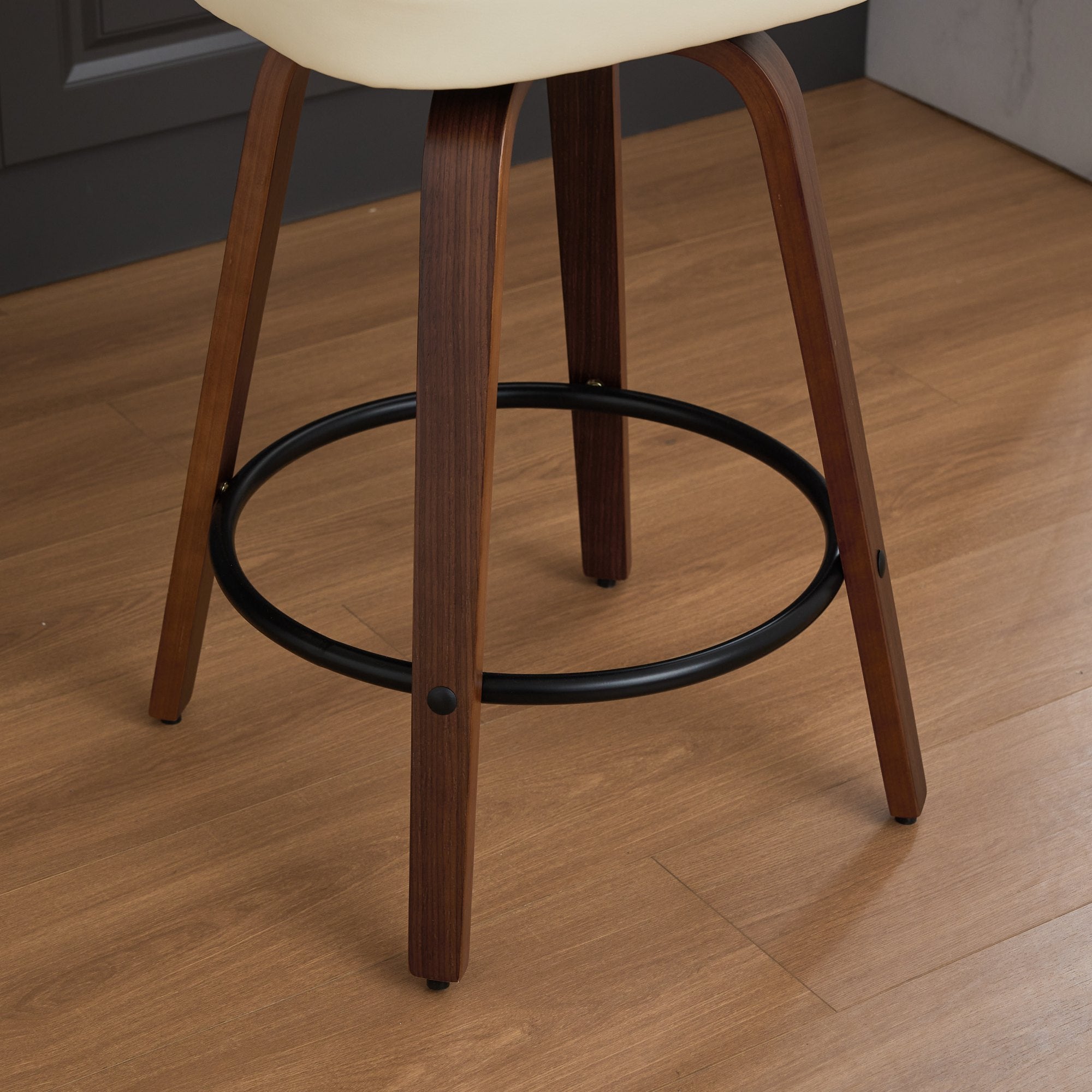 Lot de 2 chaise de bar Noyer Hauteur Comptoir 66 cm, Tabouret de bar Dossier en Cannage, Assise Rembourrée Béige, Salle a manger Fonction Pivotante - 6
