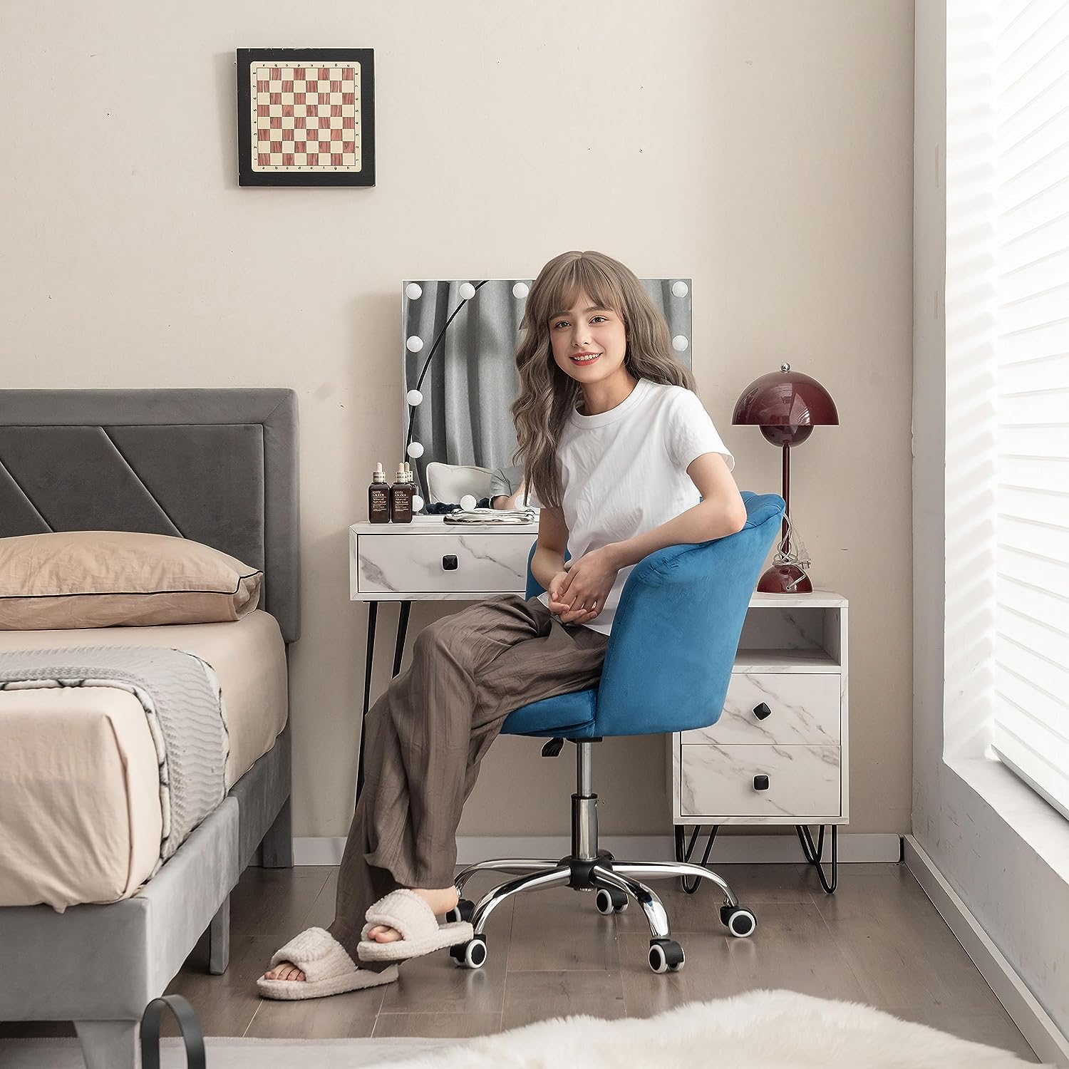 Fauteuil de Bureau en Velours avec 5 Roues Universelles, Chaise de Coiffeuse(Bleu) - 2