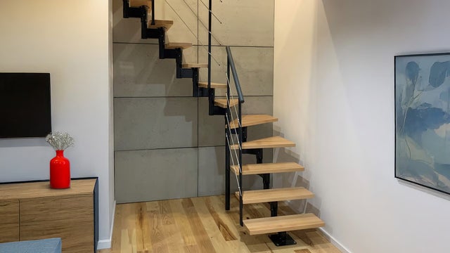 SCALA 1/4 DI GIRO BOSTON RAL 9005 - 13 G FAGGIO - ALT.266 - 350CM - SOGEM