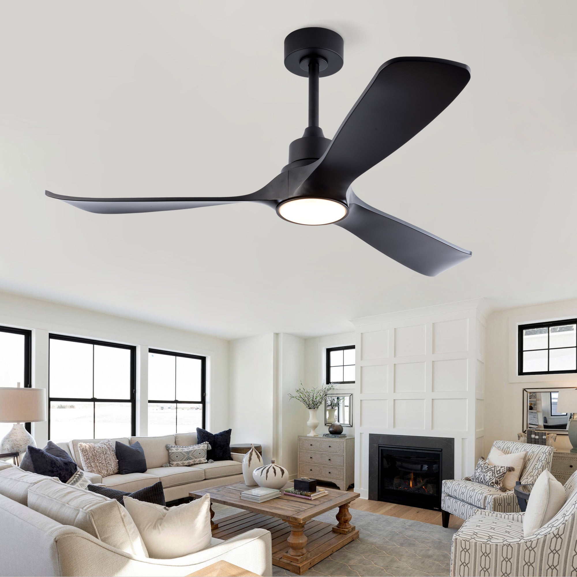 Ventilator de 52 inch cu lumina, telecomanda, motor reversibil DC și 3 temperaturi de culoare, cu control de la distanță