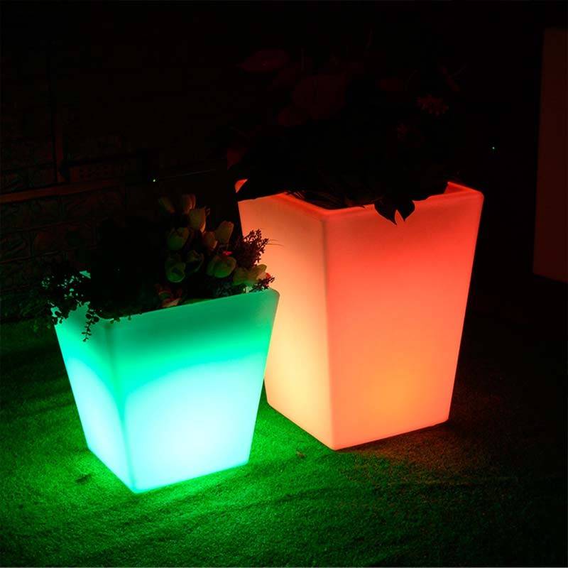 Pot de fleur lumineux LED rechargeable RGBW 12W - Résine blanche - IP65 - 40x40x55cm - 5