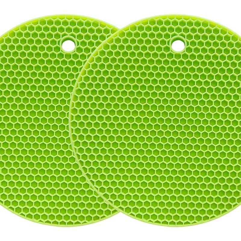 Podkładka silikonowa, mata izolacyjna (opakowanie 2 szt.), odporna na wysokie temperatury, antypoślizgowa, trwała (zielona)