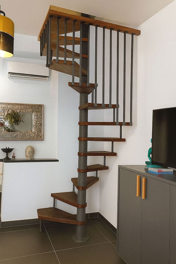 Escalier colimaçon 12 marches - Haut. à franchir 2.46 à 2.88m - Diam. 120cm - Trémie carrée - Struct. blanche / marches Noyer - TEKLA120/SAMNOY-12 - 4