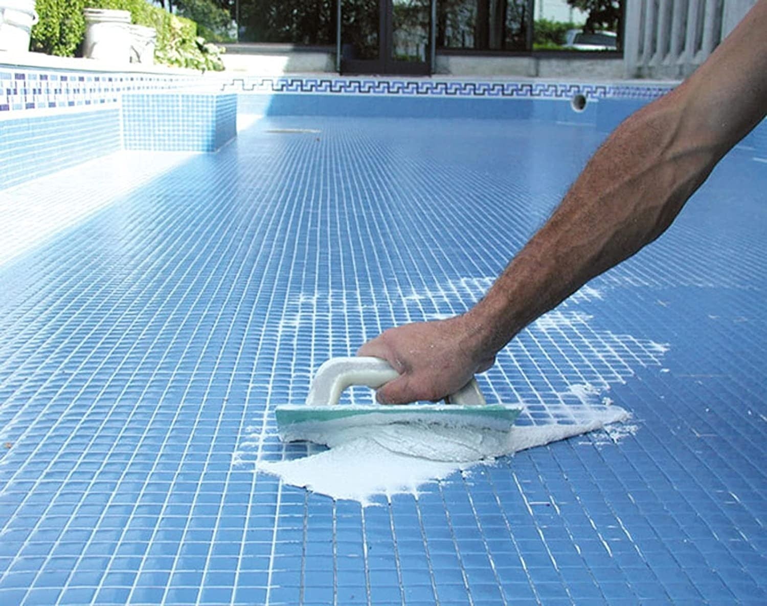 M-REJUN POOL de Tecno Prodist - Mortier flexible, scellement des joints de carrelage et de piscine, pour immersion permanent - Blanc - 1 Kg - 2