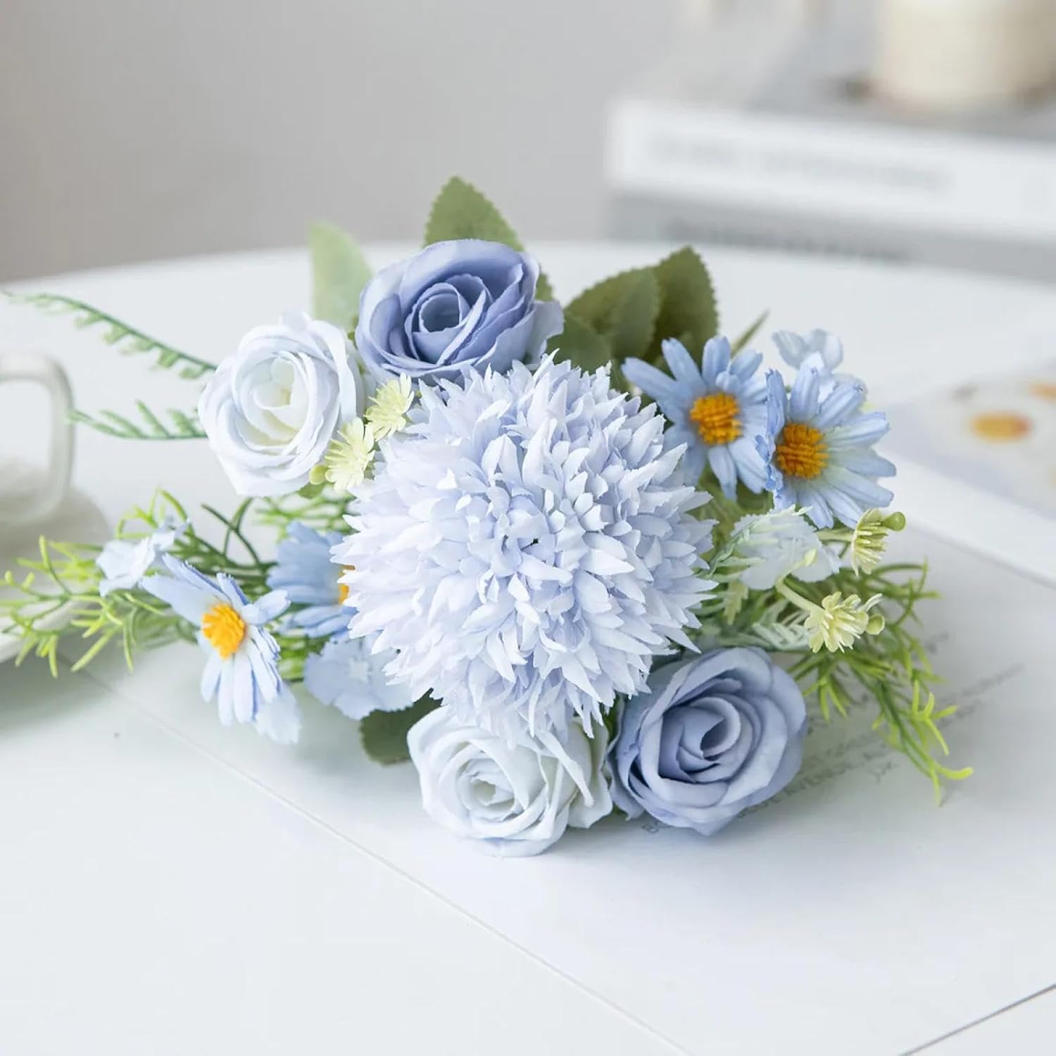 (Blu) Un bouquet di rose artificiali in seta, adatto per matrimoni, decorazioni per la casa e bouquet da sposa - 3