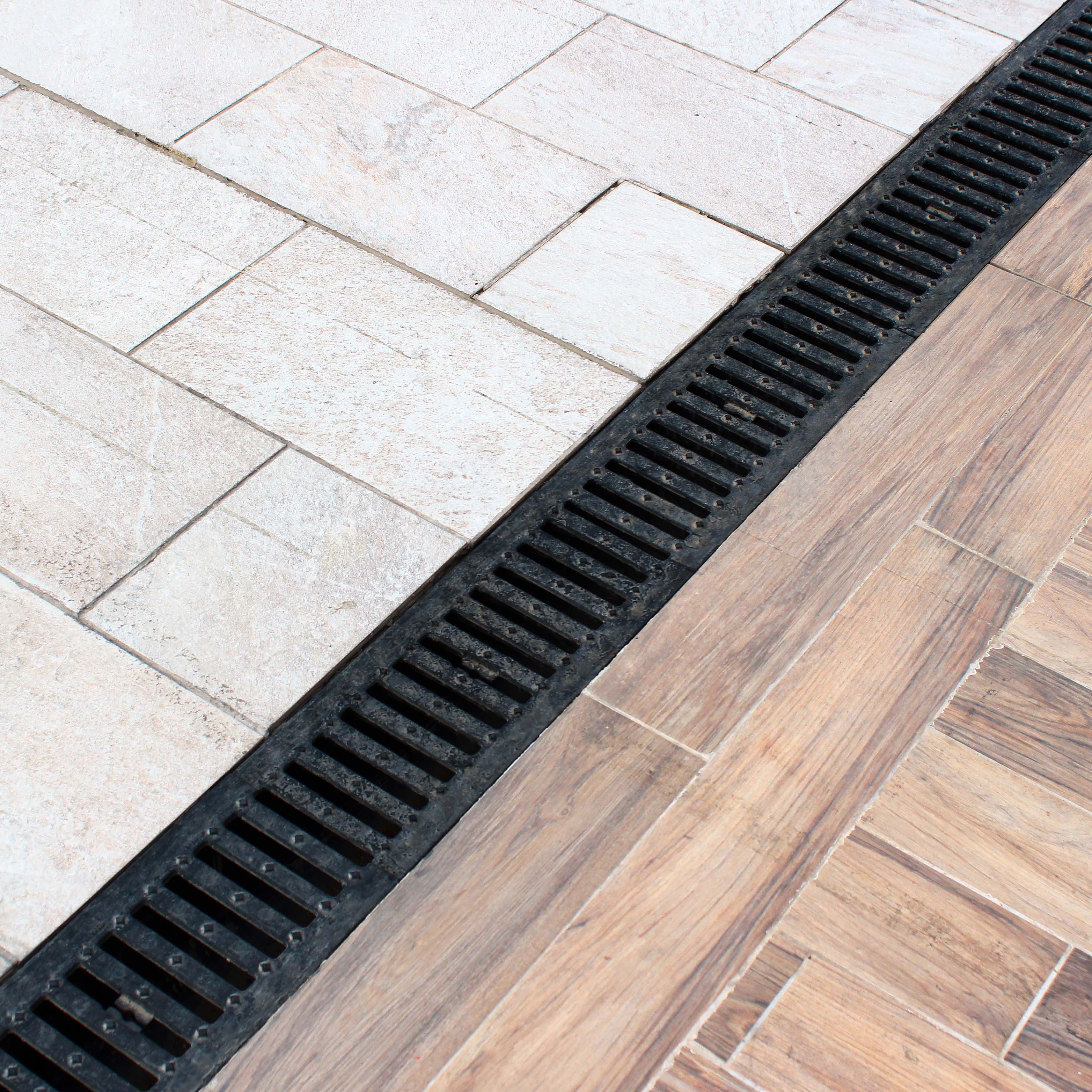 4x Caniveau – 1000 x 140 x 115 mm – Capacité de charge 12,5 t – avec Grille de recouvrement en fonte – Drainage Eaux usées Rigole… Wiltec - 2