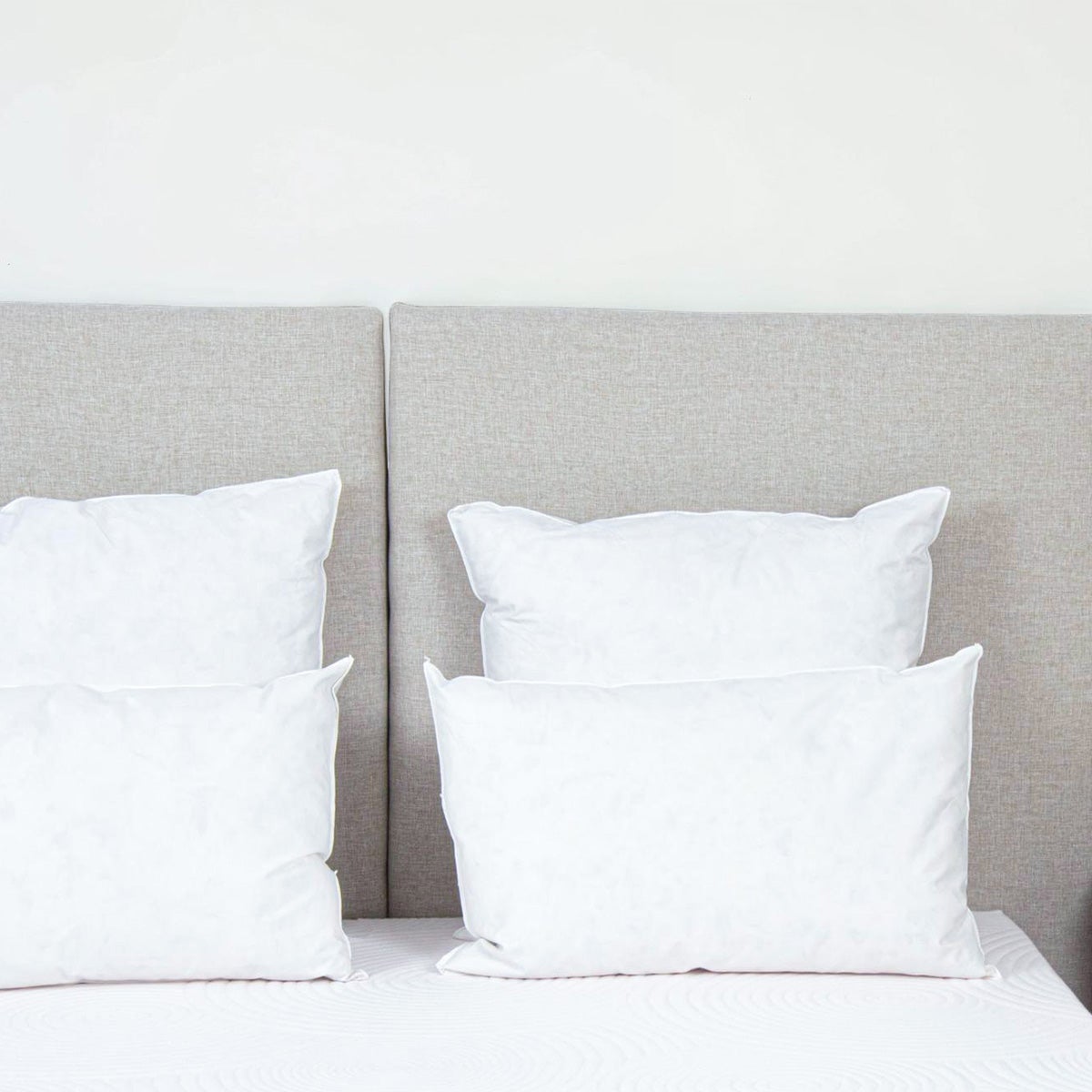 OLYMPE LITERIE | Oreiller 60x60 cm NATURA | Duvet & Plumes - 3