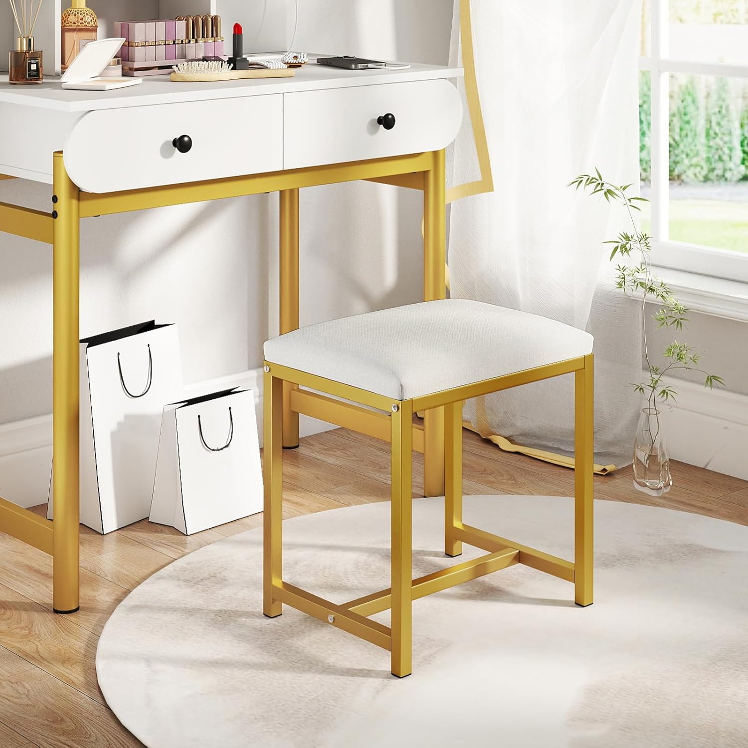 Taburete Acolchado De Piel Sintética Moderno – Estructura De Metal – Medidas 46.5x41.5x46 Cm – Color Amarillo-Marrón