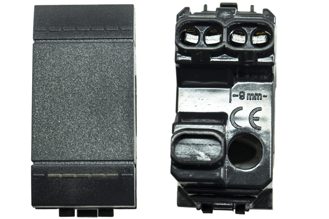 MÓDULO INTERRUPTOR BOTON ON/OFF ON OFF NEGRO CL 100 | Leroy Merlin