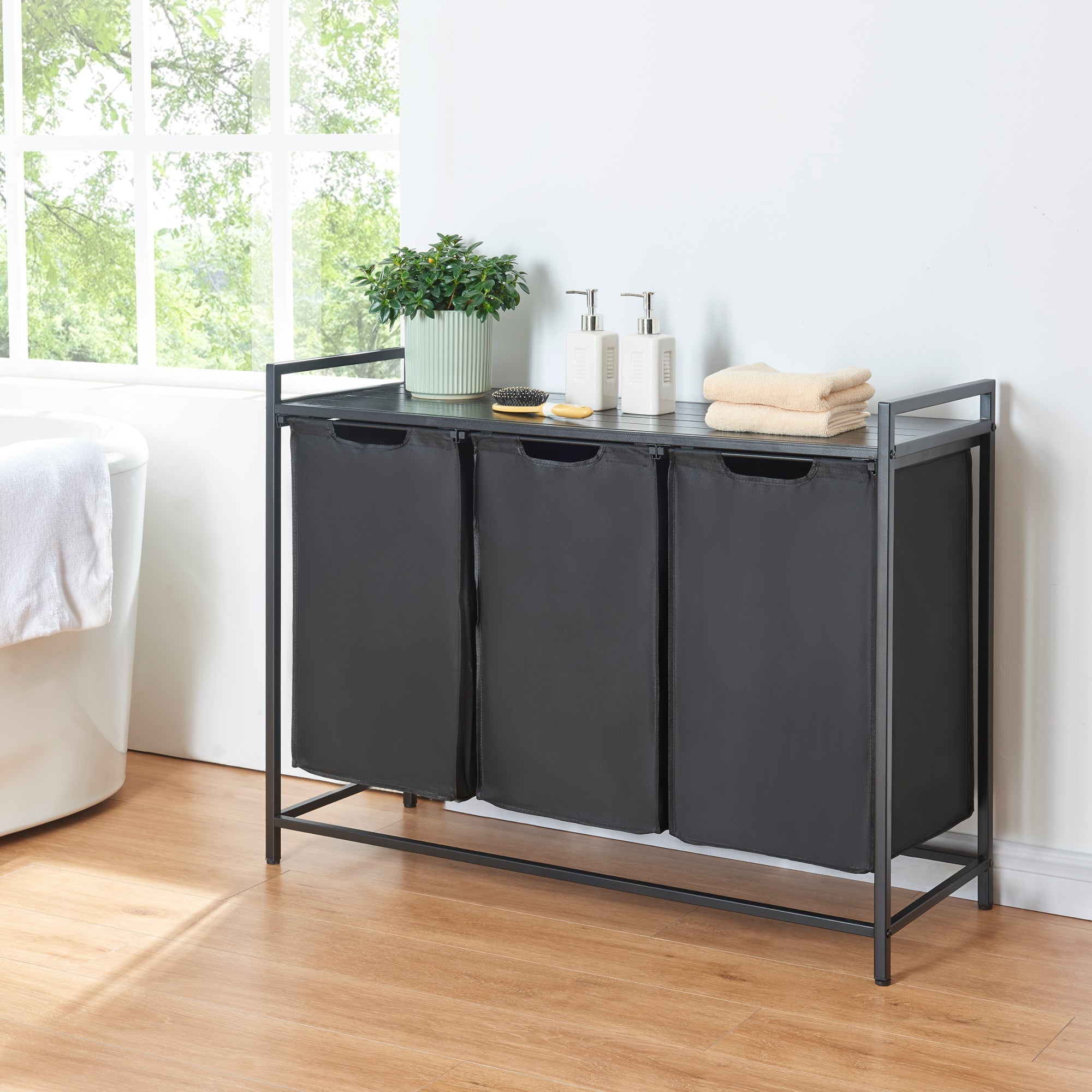 Mobile Portabiancheria con Ripiano e 3 Scomparti Estraibili per Bucato Sacchi Rimovibili con Capienza 3x 45 L - Nero [en.casa] - 2