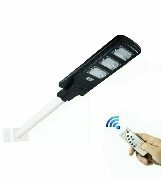 Lampione stradale solare da 90w con pannello faro crepuscolare piu telecomando