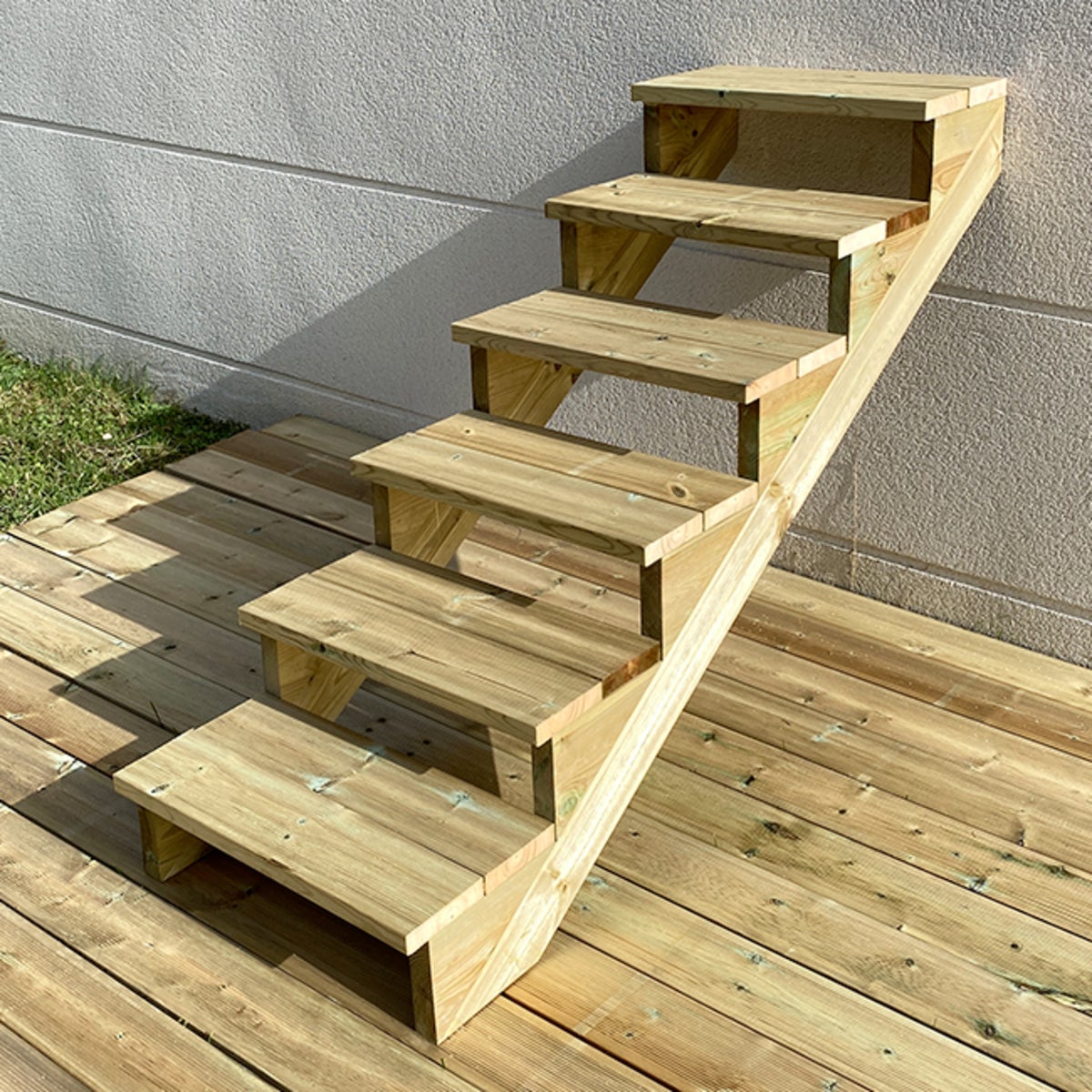 BERLIN Escalier extérieur bois 6 marches H 105cm L-60cm - sans contre marche - 2