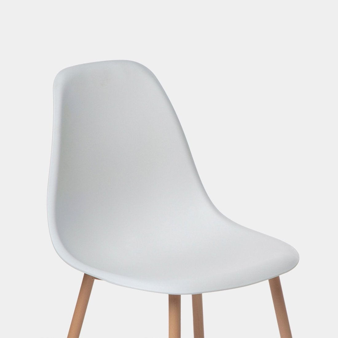 Chaise en polypropylène blanc avec pied naturel Nina - 4