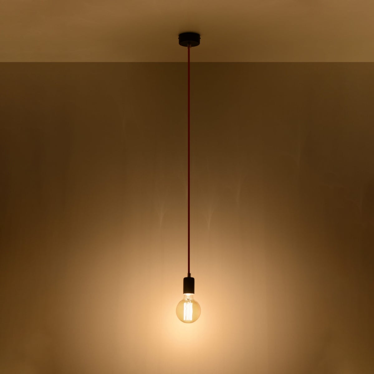 Lampa wisząca SPEIS czarna LED 3000K - 8x8x106cm Sollux