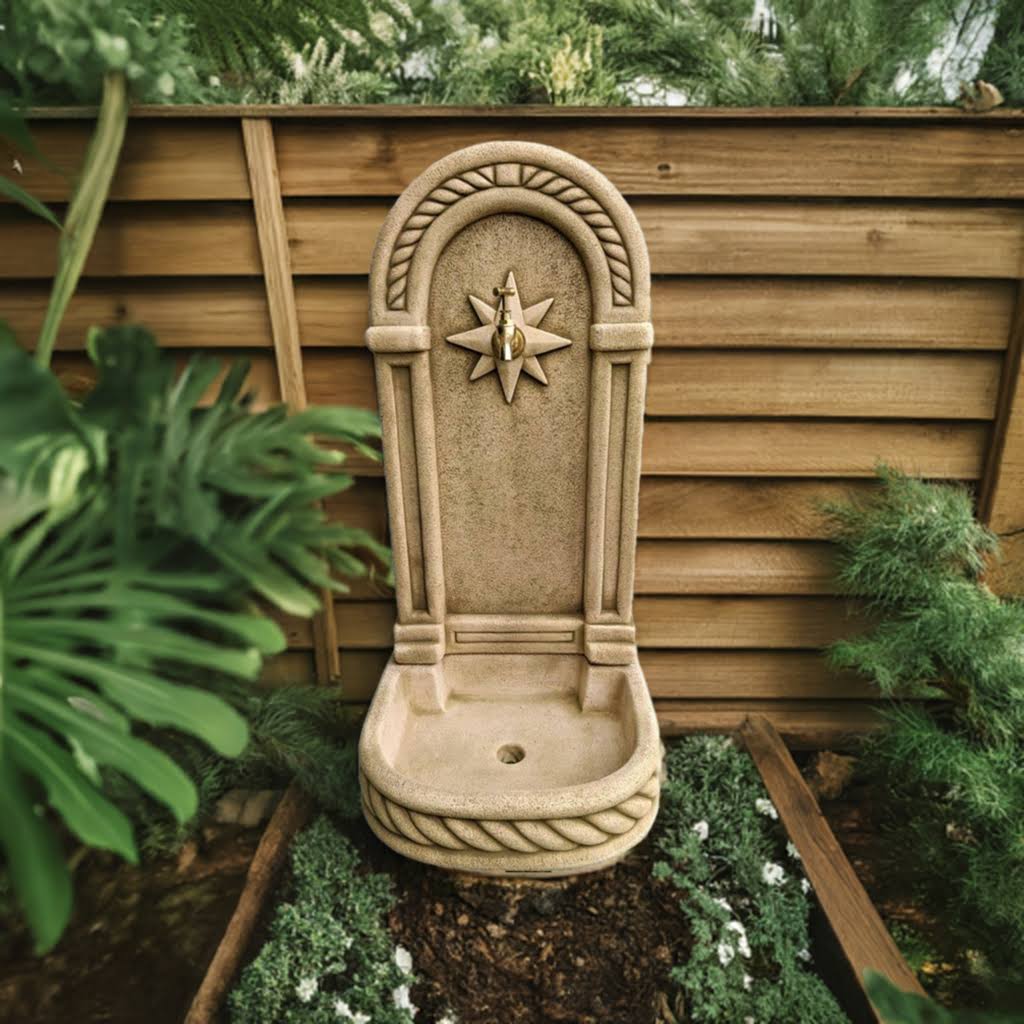 Fontaine murale Ouest 37x32x77cm. pour les Jardins en Betón Pierre. Couleur Vert - 2