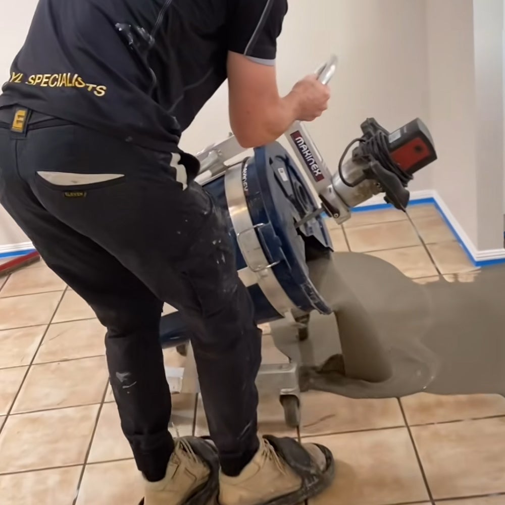 Mortier Autonivelant ECO-1 (25kg) - Mortier à base d'eau haute performance pour sols intérieurs et extérieurs. Résiste aux frottements et à l'usure - 9