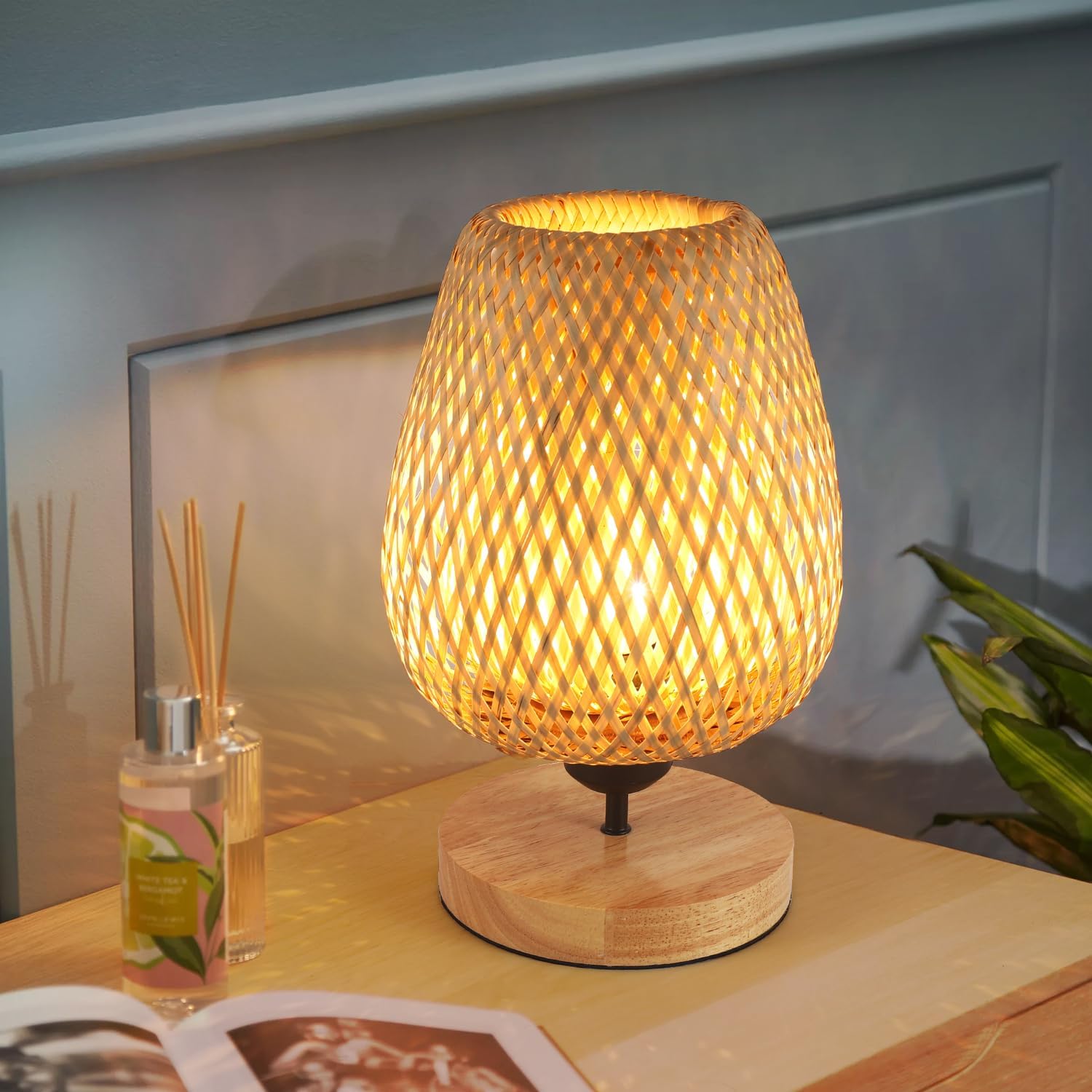 Lampe de Table en Bambou Tiss avec Abat-Jour Design Parfaite pour Chambre  Bureau Salle  Manger et Salon 16*30cm(Ampoule non incluse) | Leroy Merlin