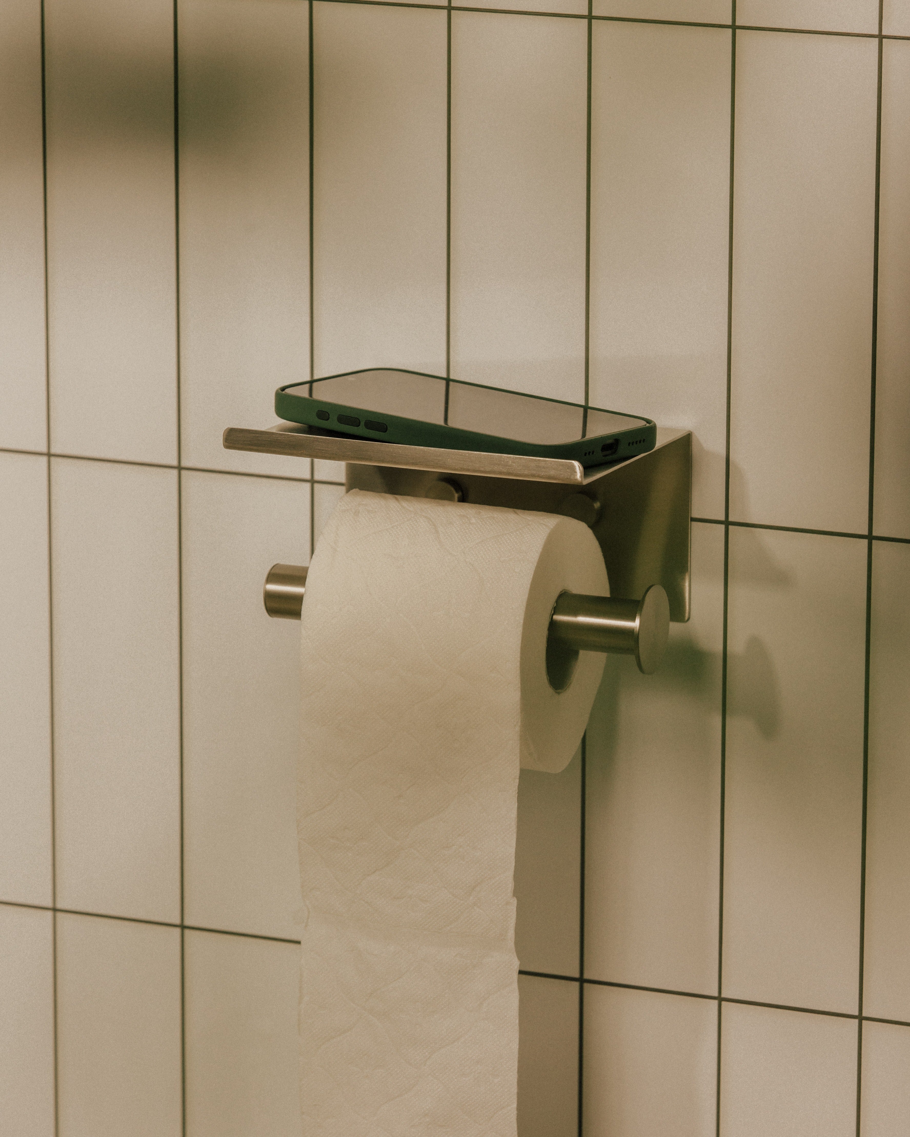 COSMIC Architect SP Porte-rouleau de Papier Hygiénique avec Couvercle pour la Salle de Bain de Design Circulaire. Support de Papier pour WC en Métal. - 2