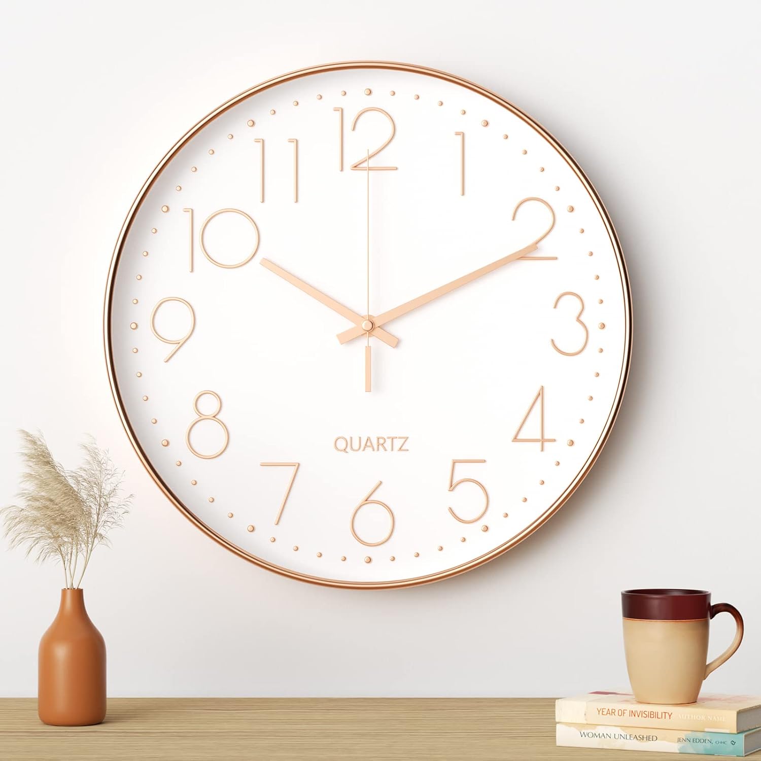 Nowoczesny cichy zegar ścienny 30 cm (12 cali) (biało-złoty napis)