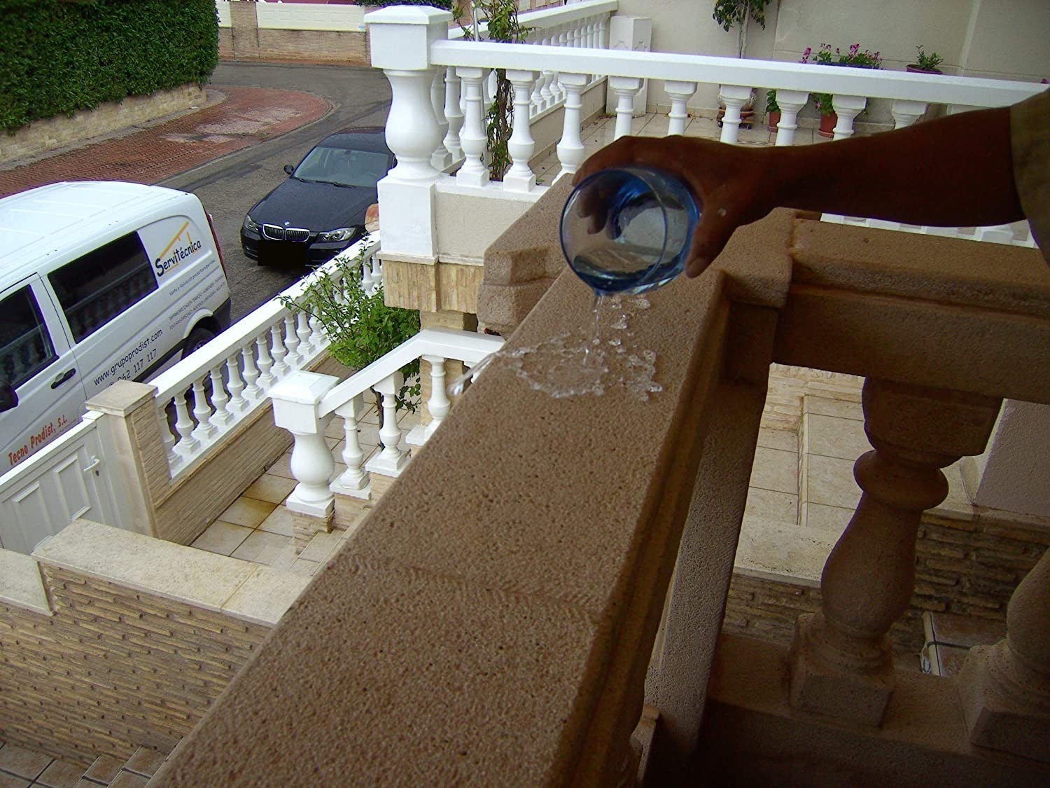 HIDRO A de Tecno Prodist - Impermeabilizante Transparente al agua, Hidrofugante para fachada, teja, ladrillo y piedra - Transparente - 10 Litros - 3