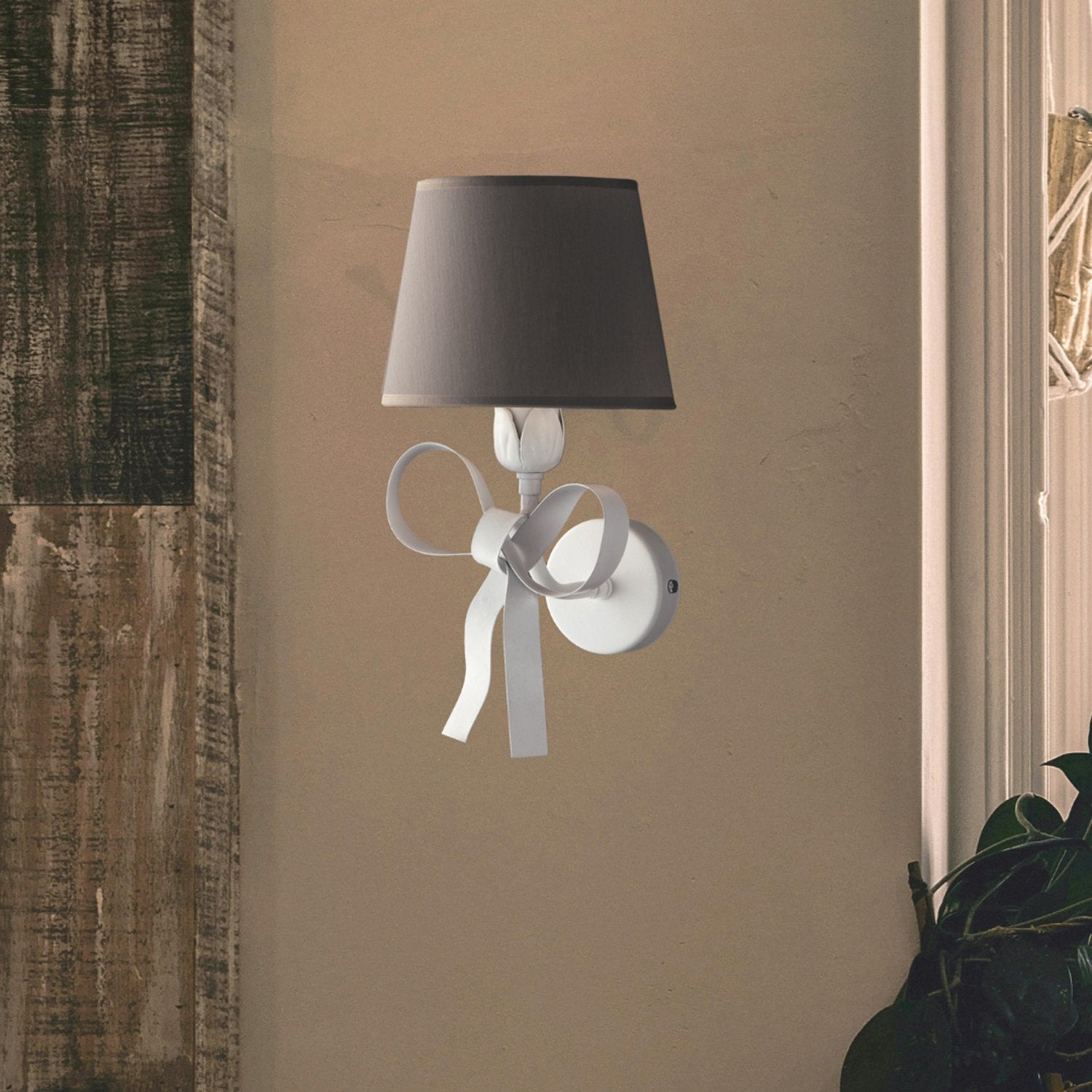 Applique Shabby Chic Lucy Bianco Tortora 1 Luce BeLight - 3