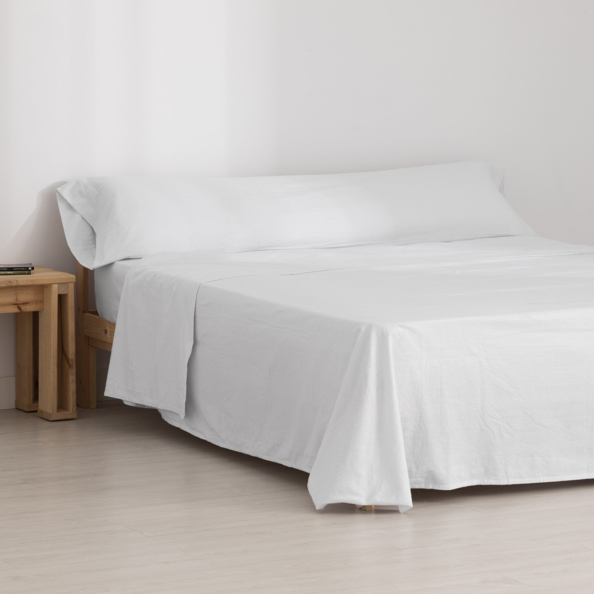 Drap housse flanelle unie 160x200 cm 100% coton WALES marron Taupe