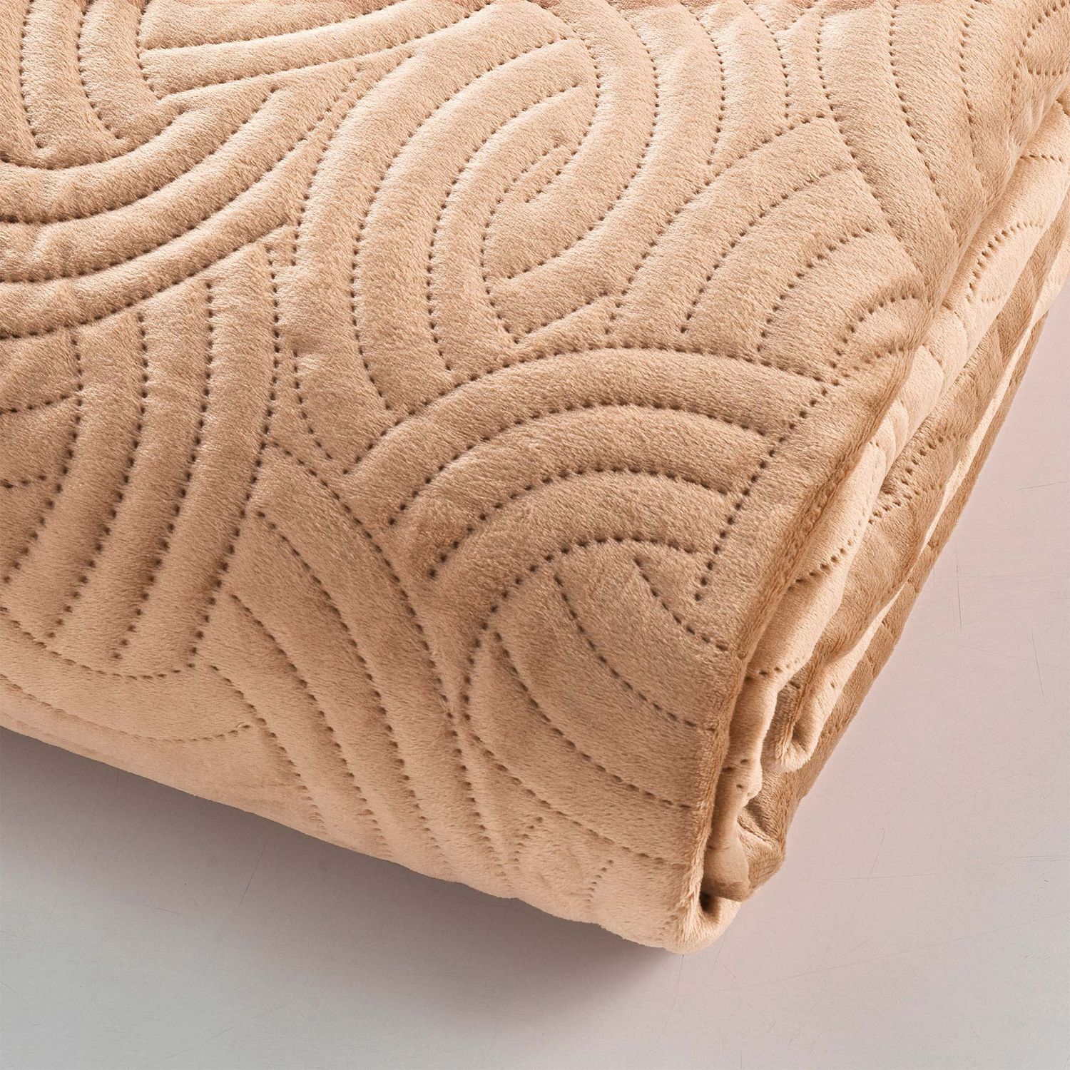 Couvre lit 220x240 cm + 2 Housses de coussin - Velours - Relief graphique - 3