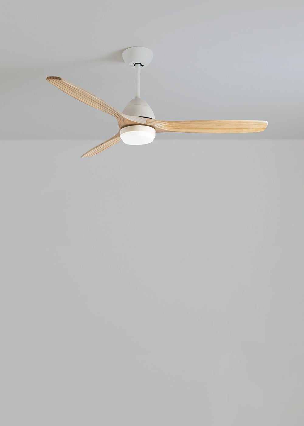 WINDLIGHT CUP DC - Ventilateur de Plafond 40W Silencieux Ø132 cm - Avec Lumière et Sans WIFI - 3