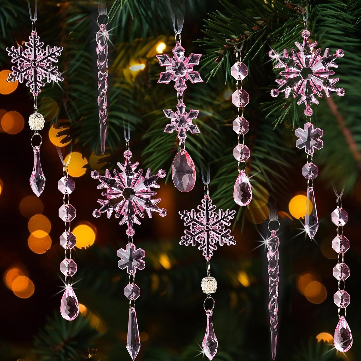Albero Di Natale Con Decorazioni Per Ornamenti Come Palline Colorate Fiori Rossi E Pugni Caduta Neve Concetto Festa Il Buon Nuovo 163613324 Albero Di Natale Con Decorazioni Per Ornamenti Come Palline Colorate Fiori Rossi E Pugni Caduta Neve Concetto Festa Il Buon Nuovo 163613324