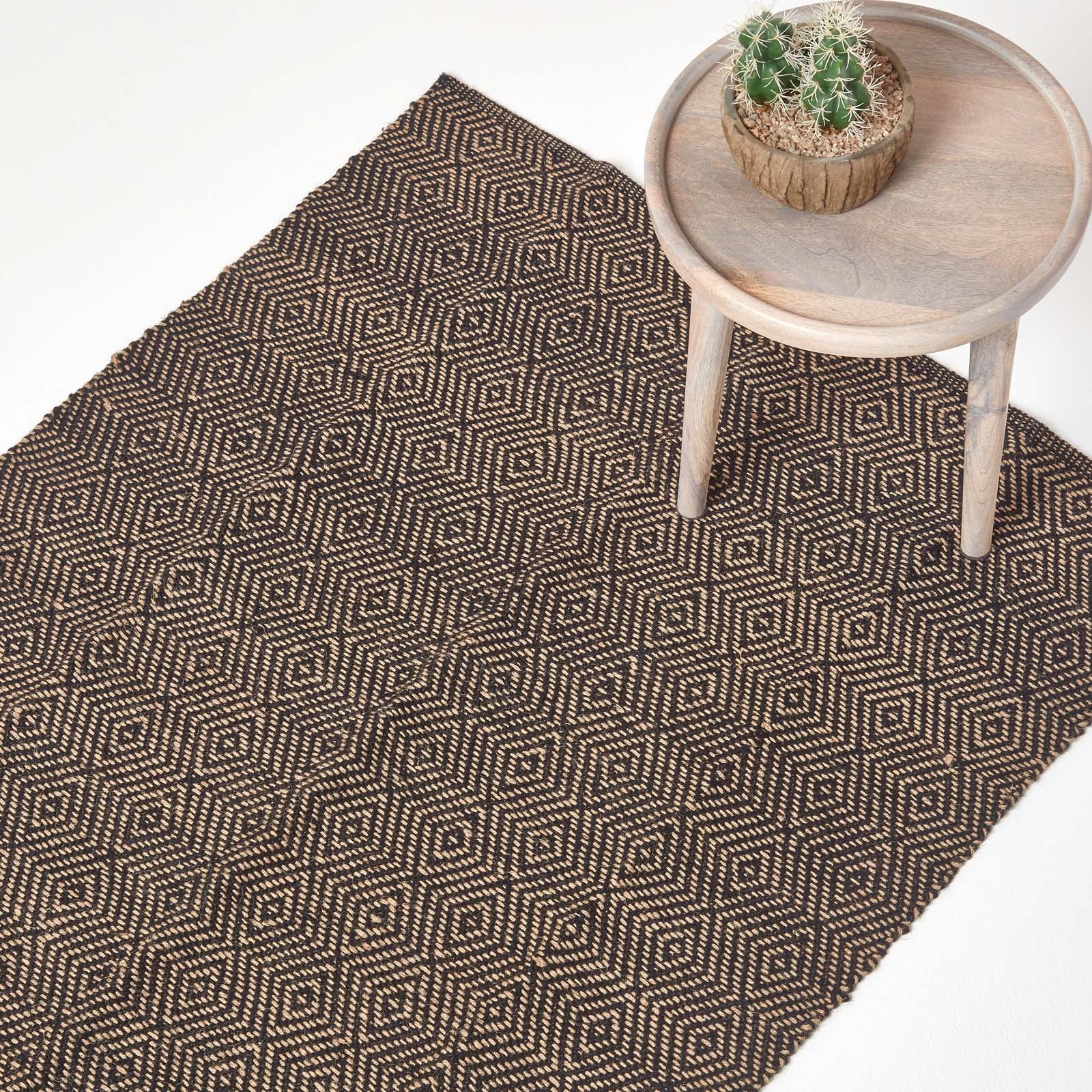 HOMESCAPES Tapis D’Extérieur Rond Motif Géométrique Noir 180 Cm - Réversible Et Résistant Pour Terrasse & Jardin