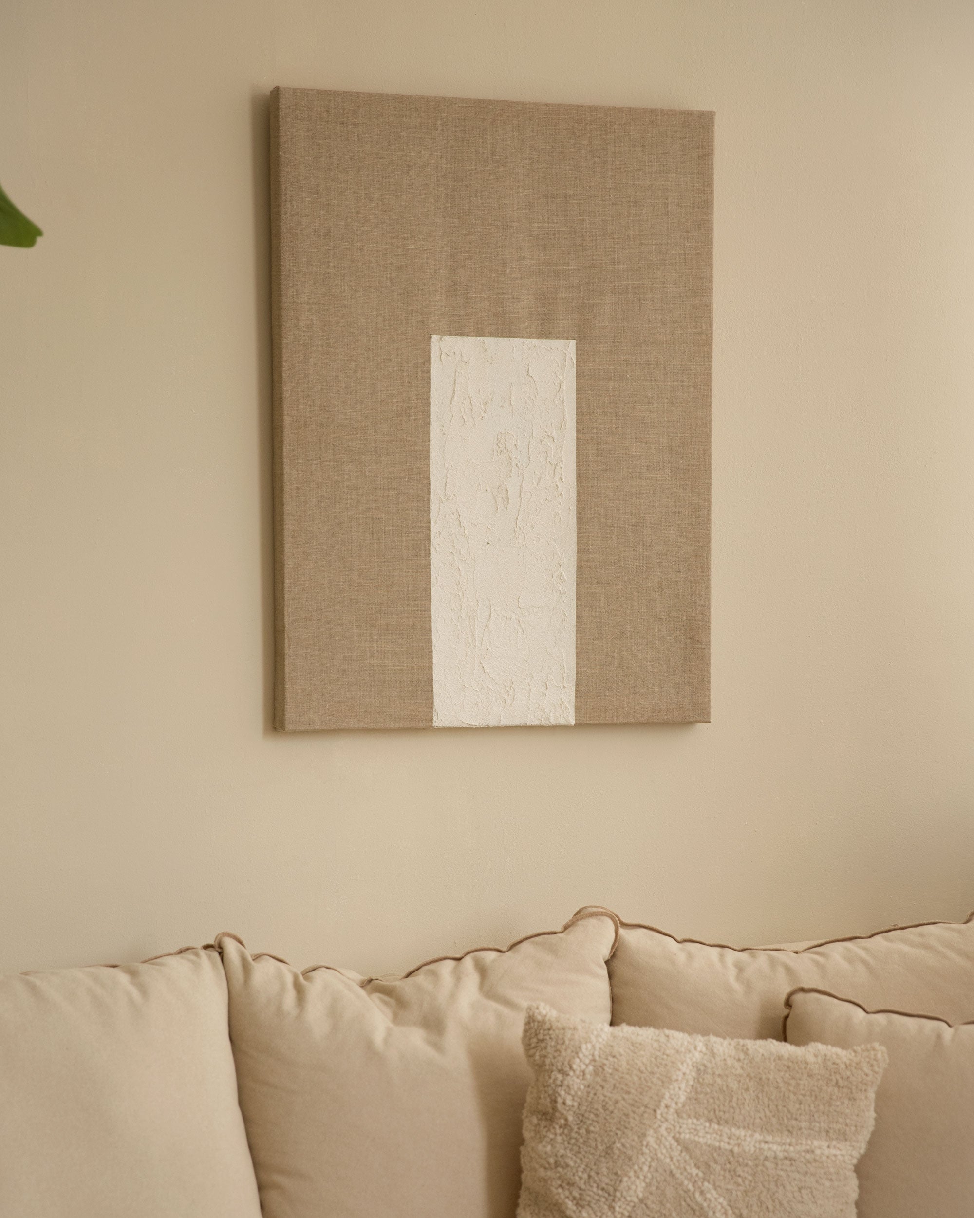 MAYA - Tableau décoratif sur toile de lin avec cadre en bois blanc peint à la main à la peinture à l'huile 80x60cm - DECOWOOD - 2