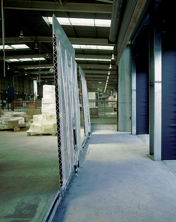 Pont de chargement coulissant dénivelés importants - Longueur 815mm/Largeur 2000mm - Charge max 5000kg - Vendue à l'unité - GBAV0820 - 5