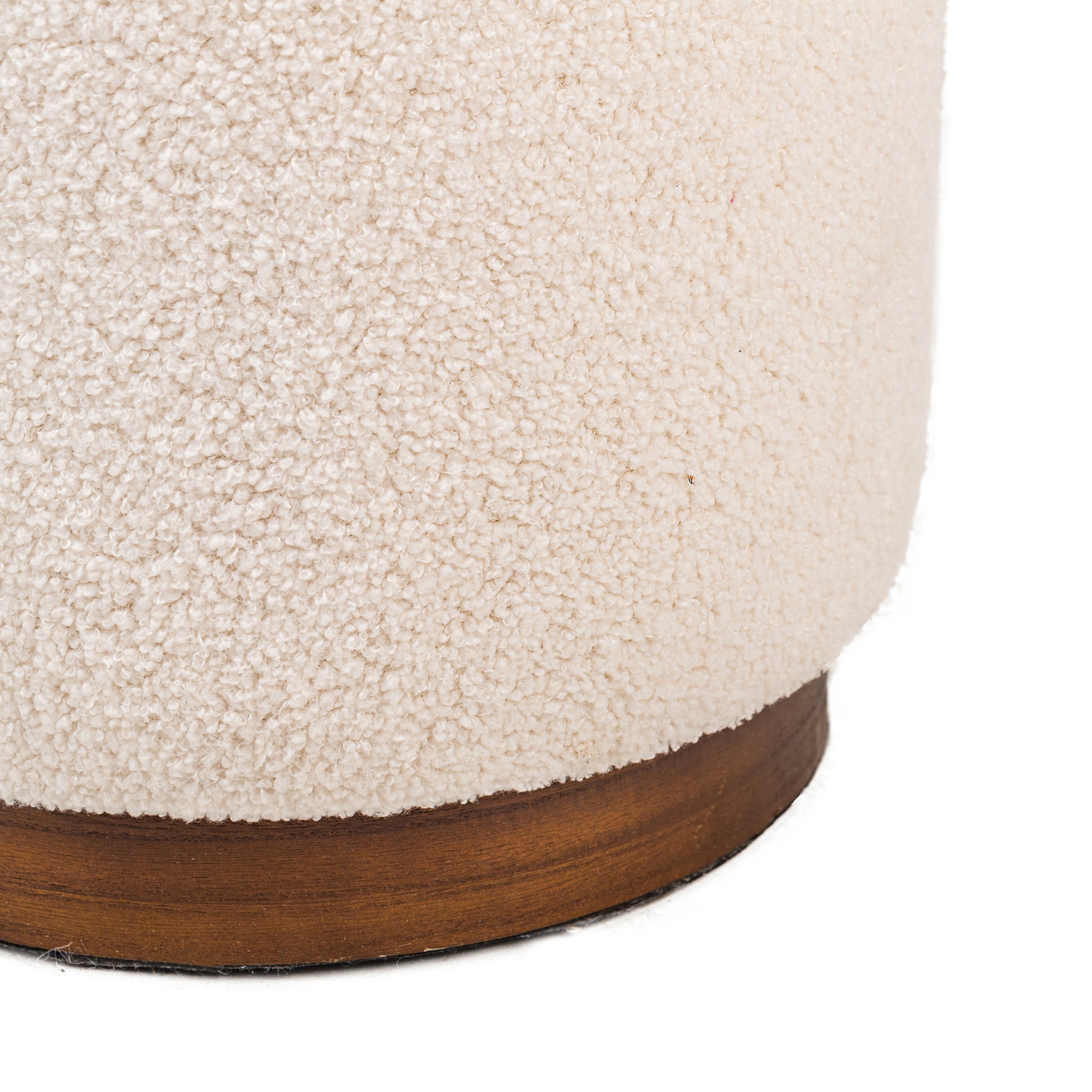 Nordlys - Pouf de Salon Base en Bois Marron Bouclettes Blanc - 4