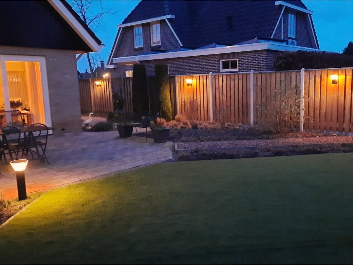 Applique solaire Iplux® Rome 27cm- Haute qualité - Durée de combustion 15 heures - 12