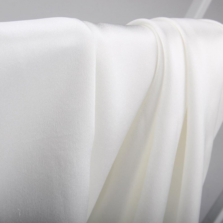 Taie d'oreiller en soie de mûrier naturelle, Soie, blanc clair, Standard - 5