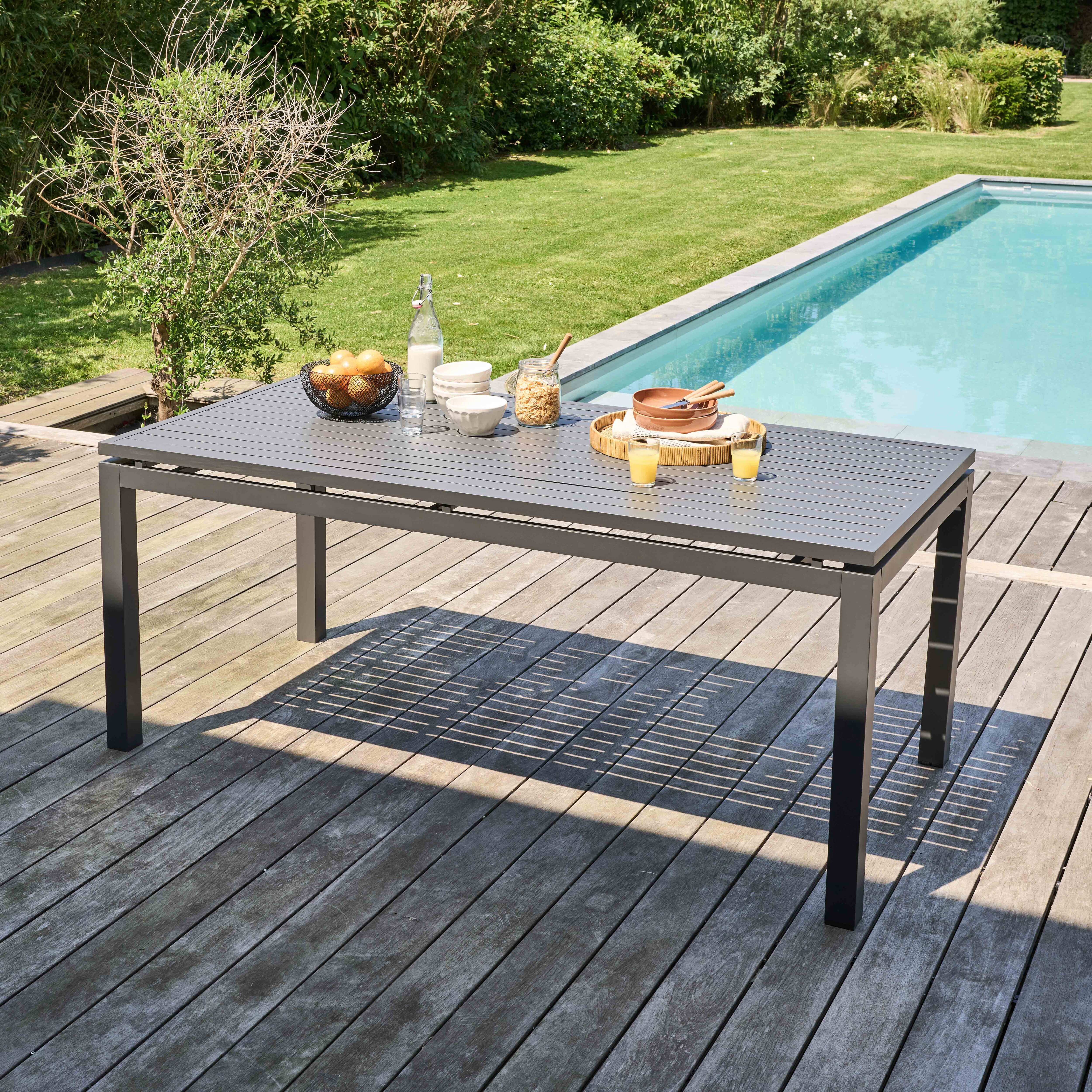 Ensemble table de jardin extensible et 8 assises en aluminium gris - 4