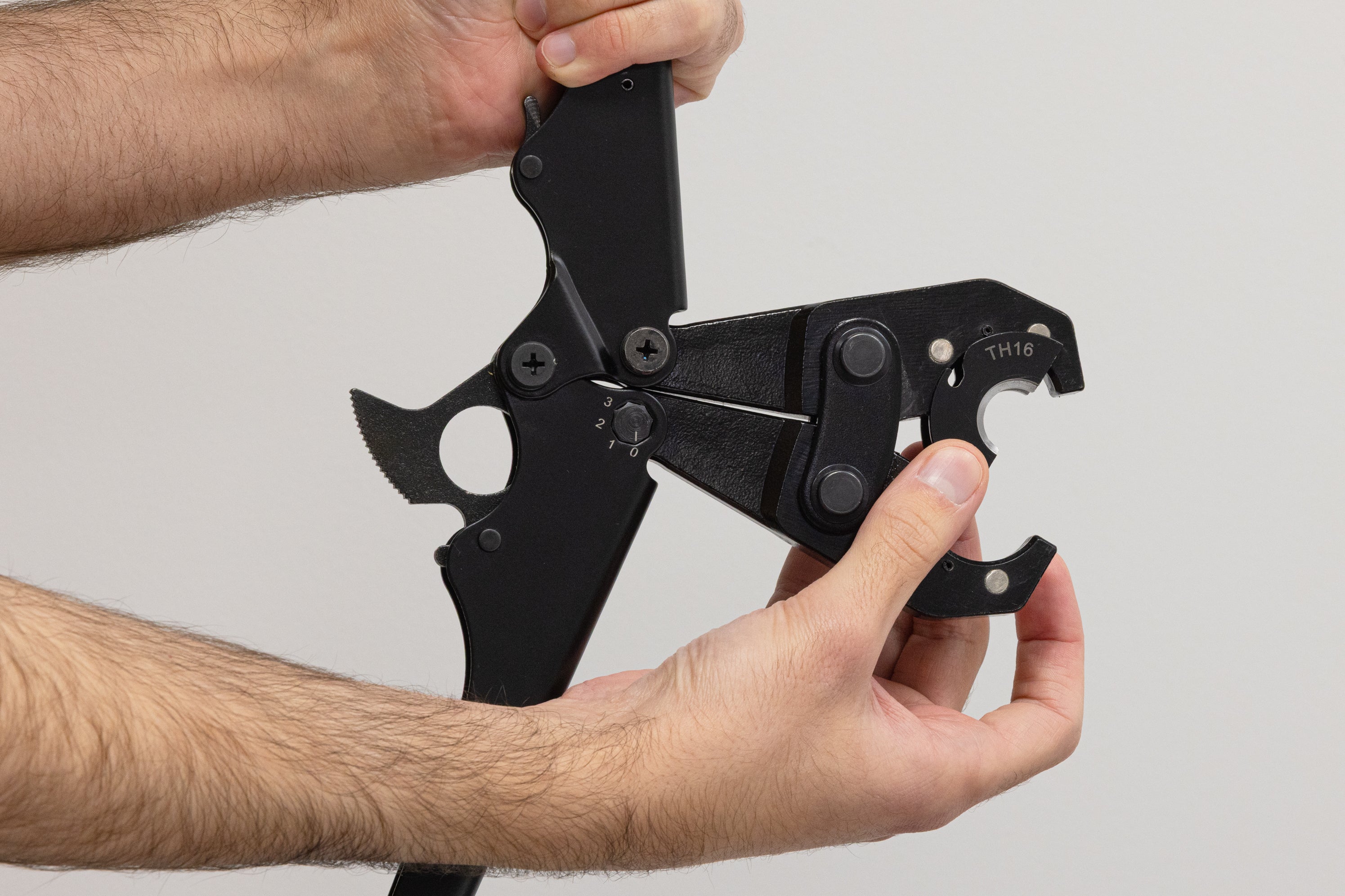 Set completo per la pressatura di raccordi su tubi multistrato QUICK PLOMBERIE - 6