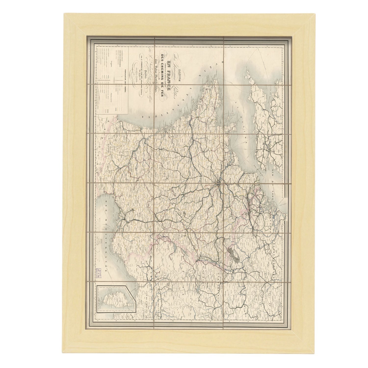 Pósters geográficos en estilo vintage. mapa de francia de 1865. ilustraciones de antiguos mapamundis en tonos sepia. tamaño a3, con marco negro.